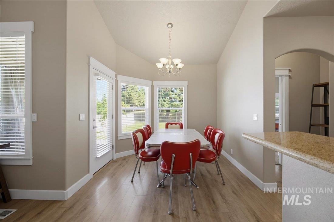 11770 W Alfred Ct, Boise, Idaho 83713, 4 Bedrooms, 2.5 Bathrooms, Residential For Sale, Price $575,000, 98993192
