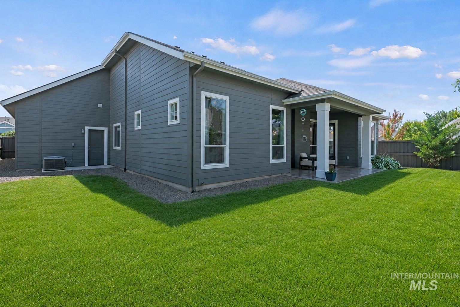 3288 E Gisborne St, Meridian, Idaho 83642, 4 Bedrooms, 2 Bathrooms, Residential For Sale, Price $724,900,MLS 98993193