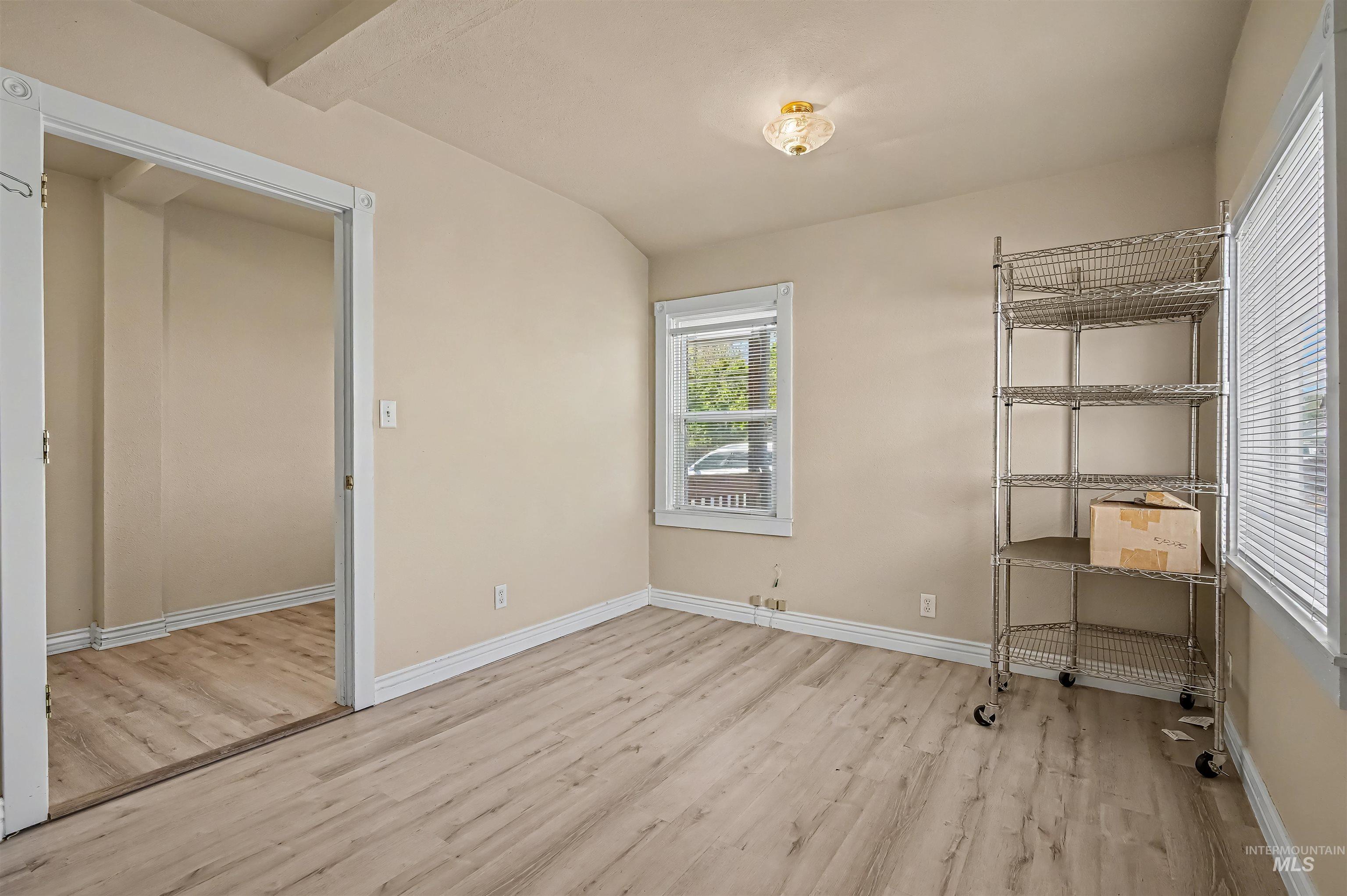 315 S 7th Ave, Nampa, Idaho 83651, 7 Rooms, Business/Commercial For Sale, Price $499,000, 98993197
