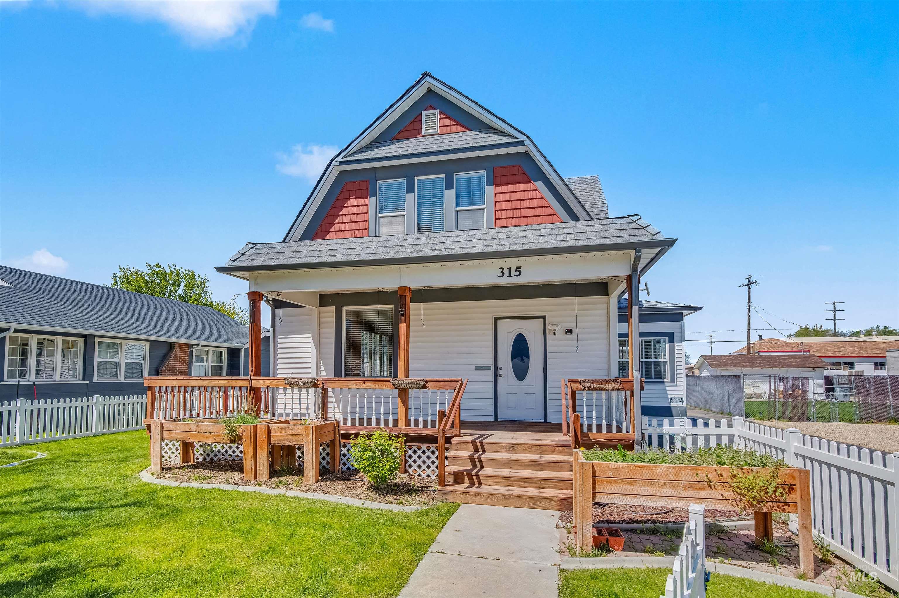 315 S 7th Ave, Nampa, Idaho 83651, 7 Rooms, Business/Commercial For Sale, Price $499,000, 98993197