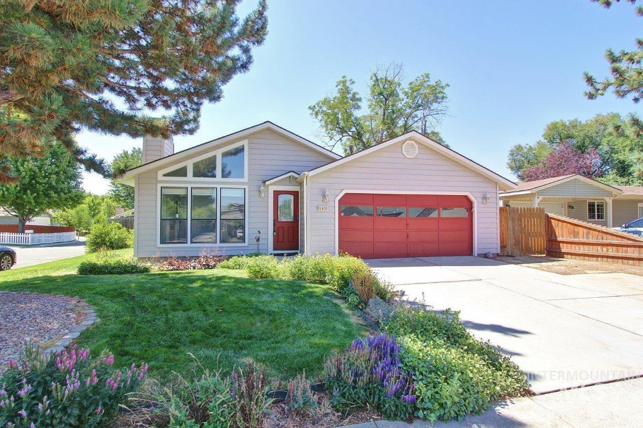 163 E Gettysburg St, Boise, Idaho 83706, 3 Bedrooms, 2 Bathrooms, Residential For Sale, Price $499,000,MLS 98993200