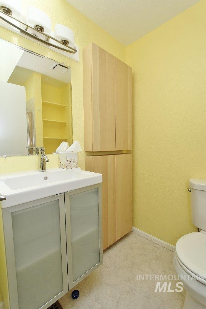 163 E Gettysburg St, Boise, Idaho 83706, 3 Bedrooms, 2 Bathrooms, Residential For Sale, Price $499,000,MLS 98993200