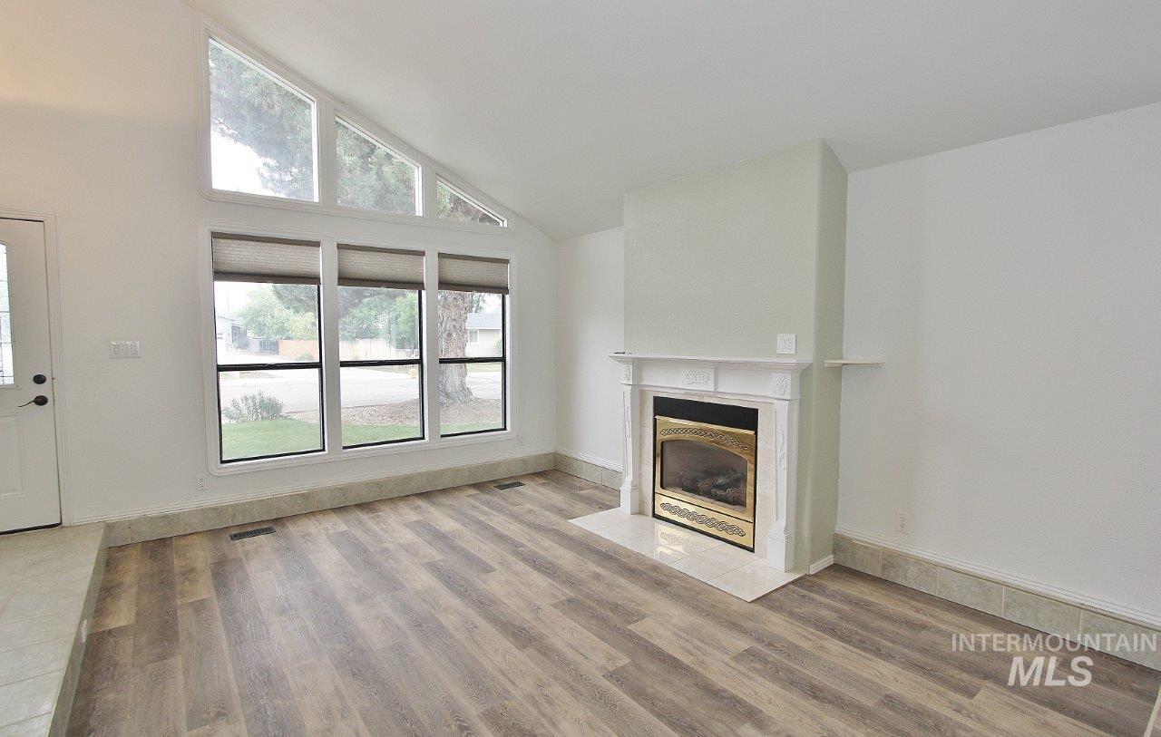 163 E Gettysburg St, Boise, Idaho 83706, 3 Bedrooms, 2 Bathrooms, Residential For Sale, Price $499,000,MLS 98993200