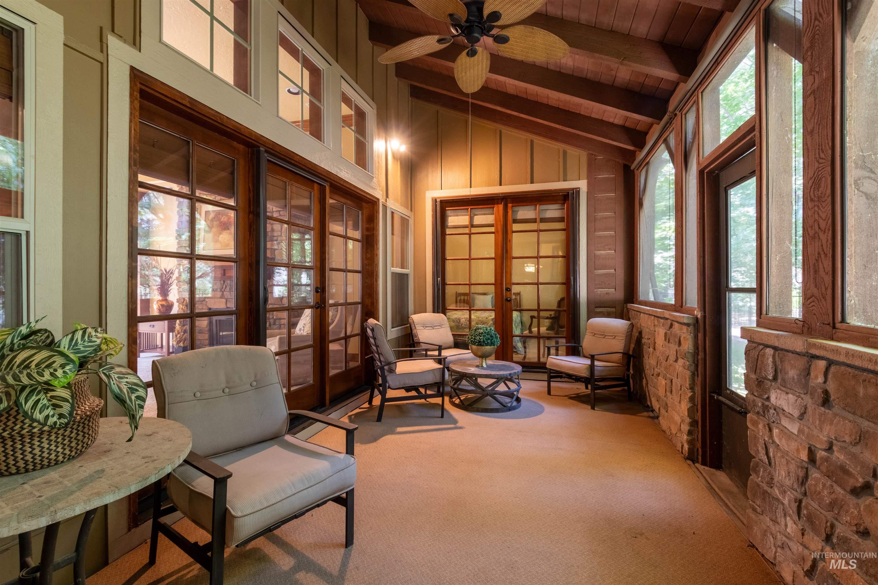 5901 N Duxbury Pier Ln, Garden City, Idaho 83714, 2 Bedrooms, 2.5 Bathrooms, Residential For Sale, Price $689,000, 98993204
