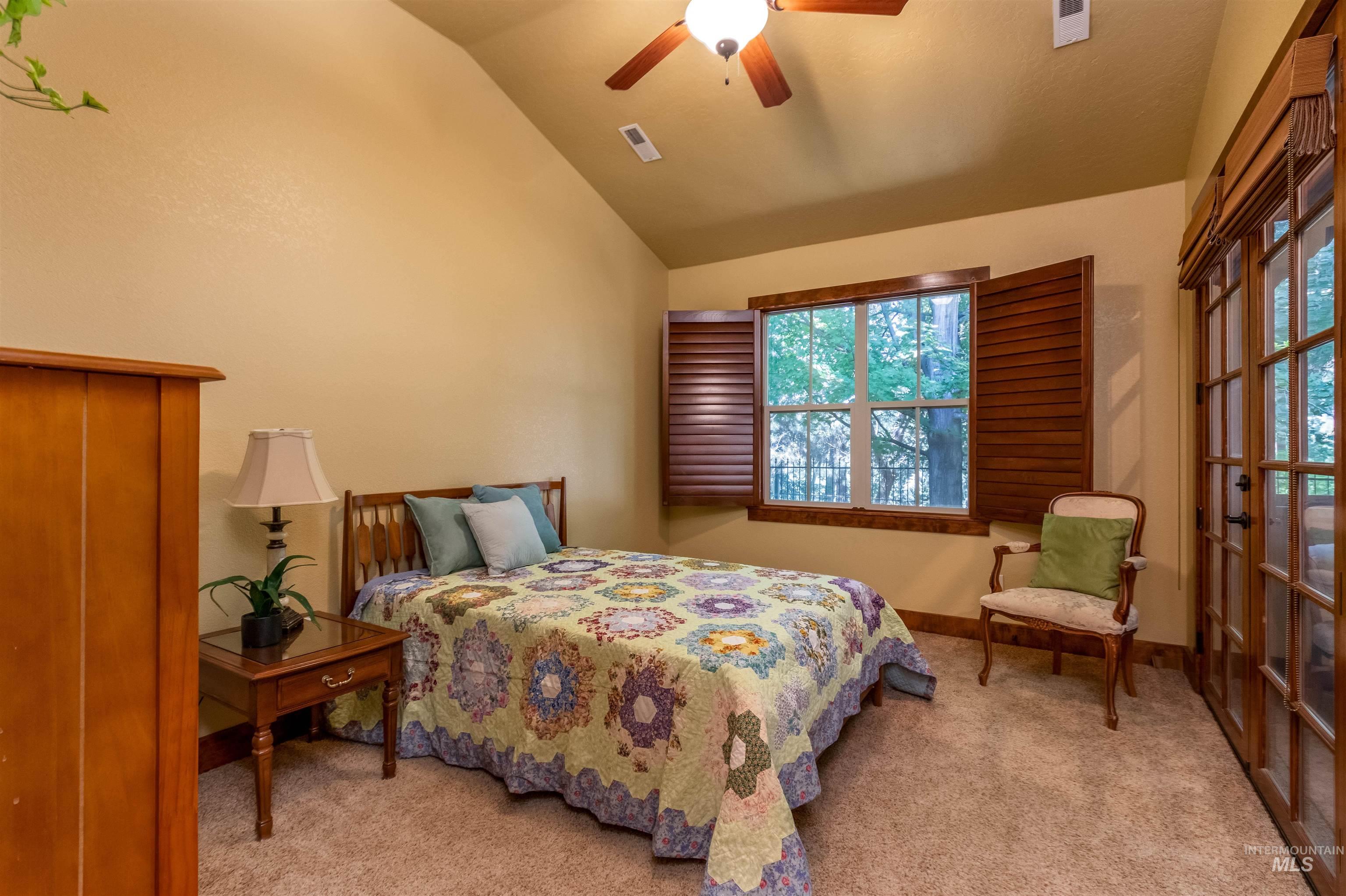 5901 N Duxbury Pier Ln, Garden City, Idaho 83714, 2 Bedrooms, 2.5 Bathrooms, Residential For Sale, Price $689,000, 98993204