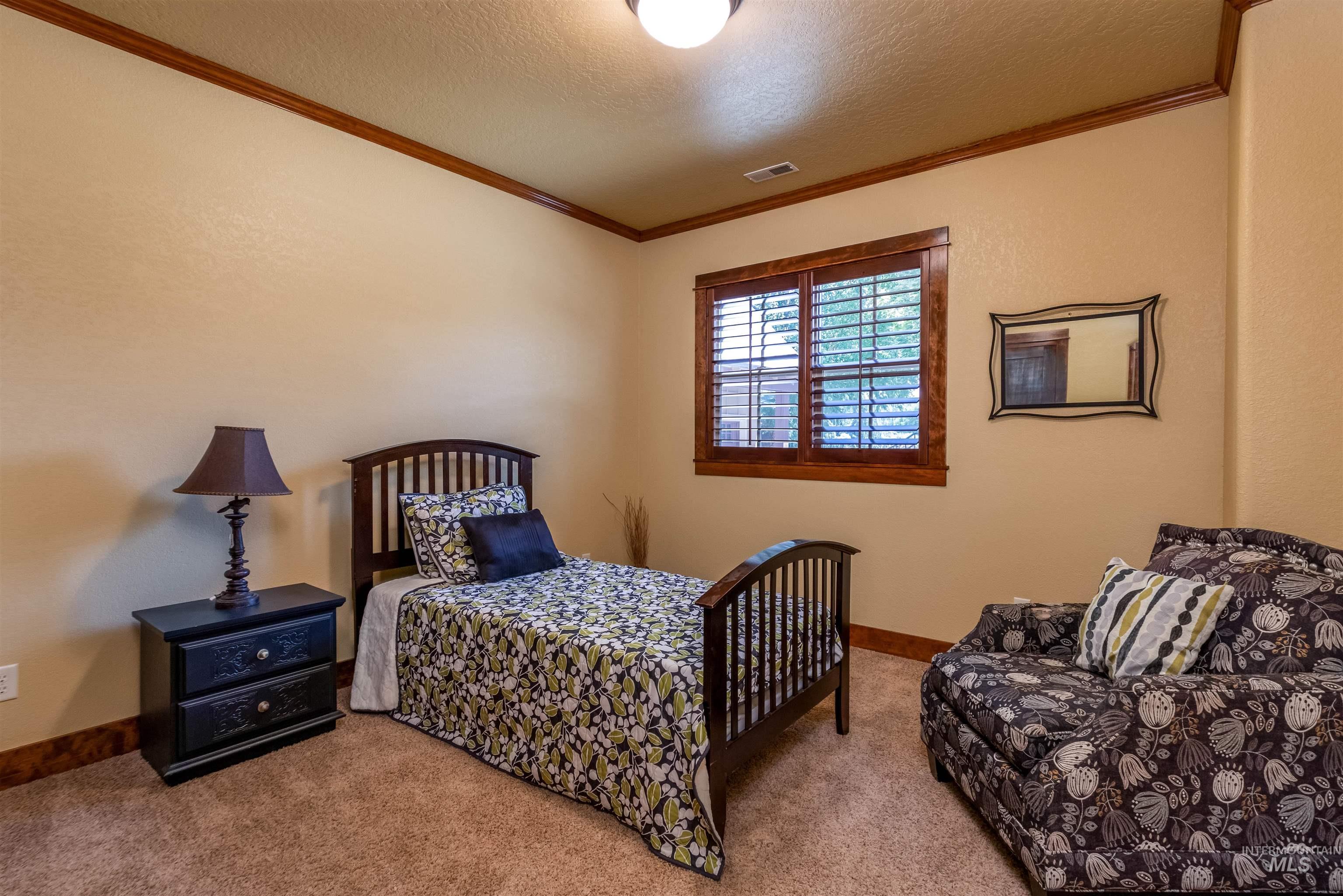 5901 N Duxbury Pier Ln, Garden City, Idaho 83714, 2 Bedrooms, 2.5 Bathrooms, Residential For Sale, Price $689,000, 98993204