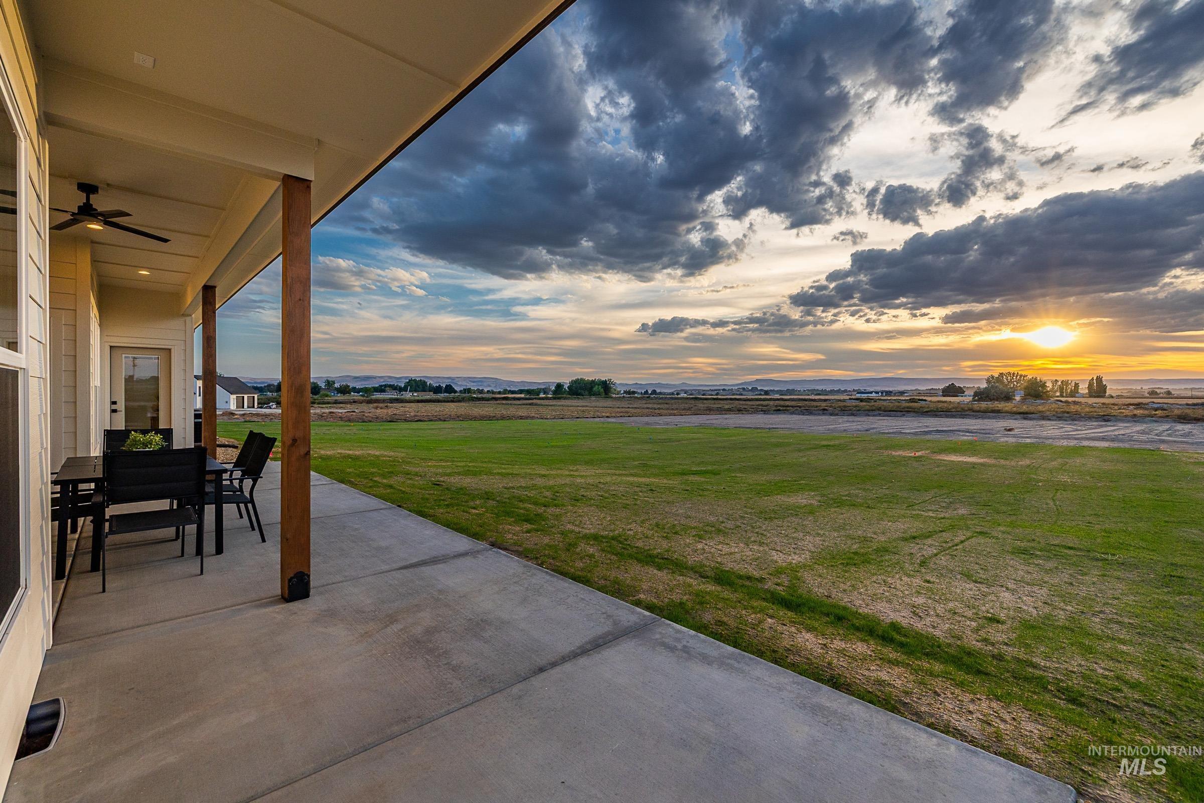 18355 Bow Ln, Wilder, Idaho 83676, 3 Bedrooms, 2 Bathrooms, Residential For Sale, Price $900,000,MLS 98993206