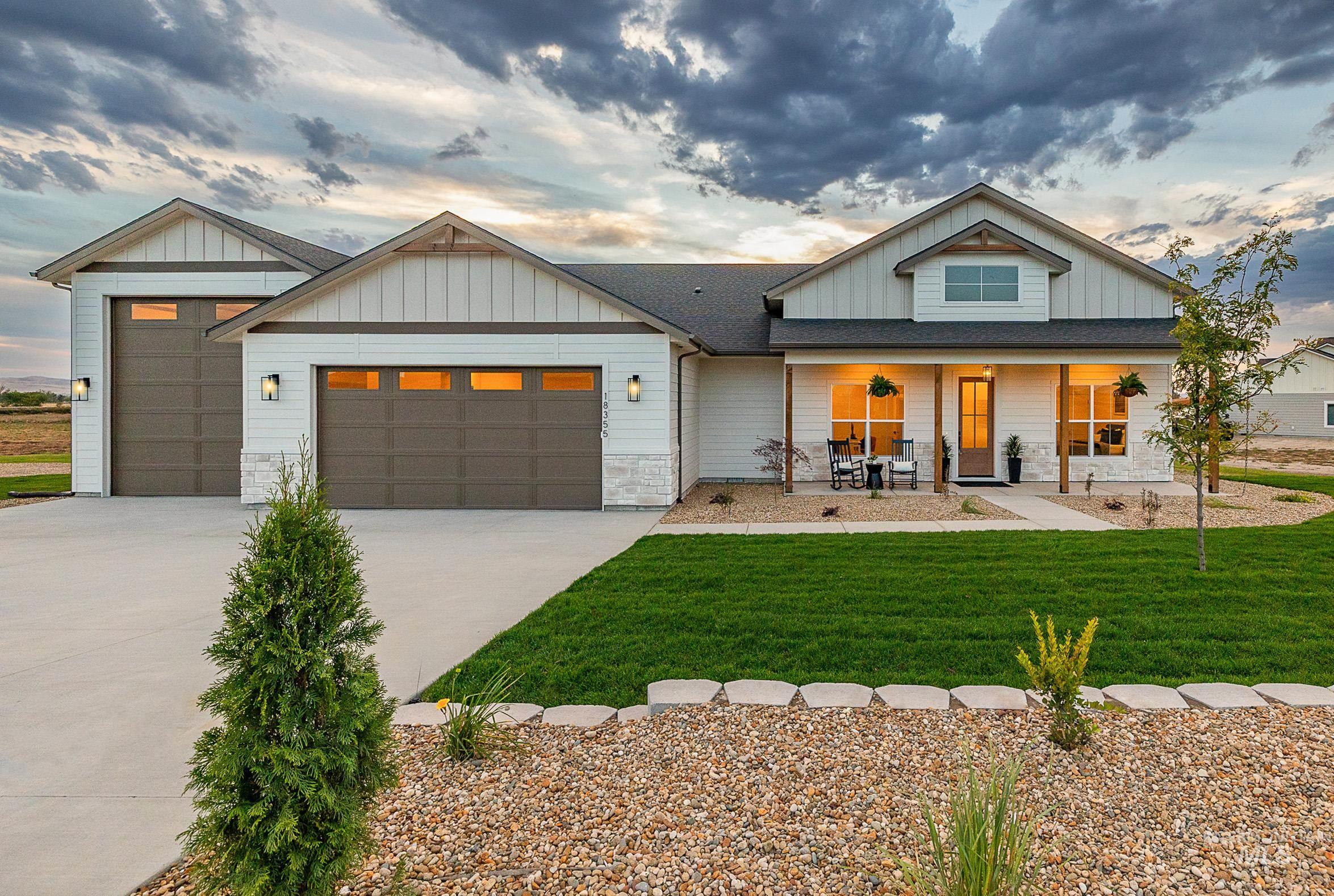 18355 Bow Ln, Wilder, Idaho 83676, 3 Bedrooms, 2 Bathrooms, Residential For Sale, Price $900,000,MLS 98993206