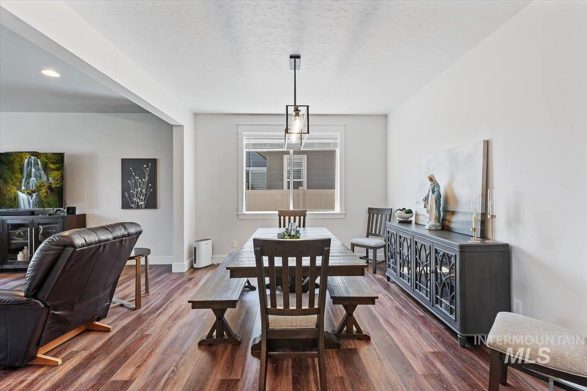 17684 N Pass City Place, Nampa, Idaho 83687, 4 Bedrooms, 2.5 Bathrooms, Residential For Sale, Price $670,000,MLS 98993210