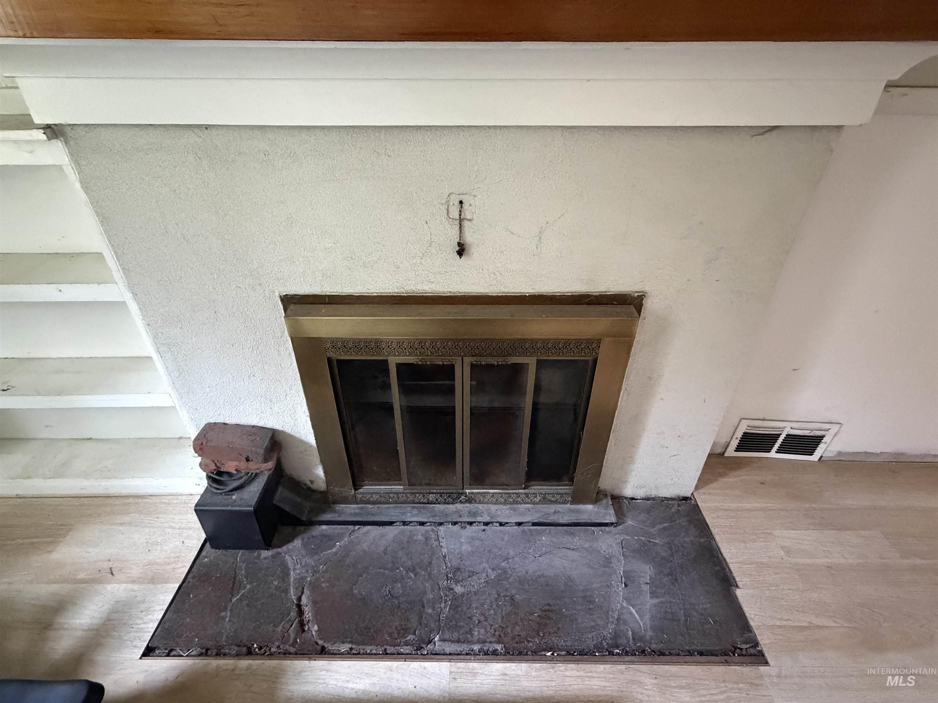 1021 Orchard Ave., Moscow, Idaho 83843, 3 Bedrooms, 1 Bathroom, Residential For Sale, Price $374,900, 98993214