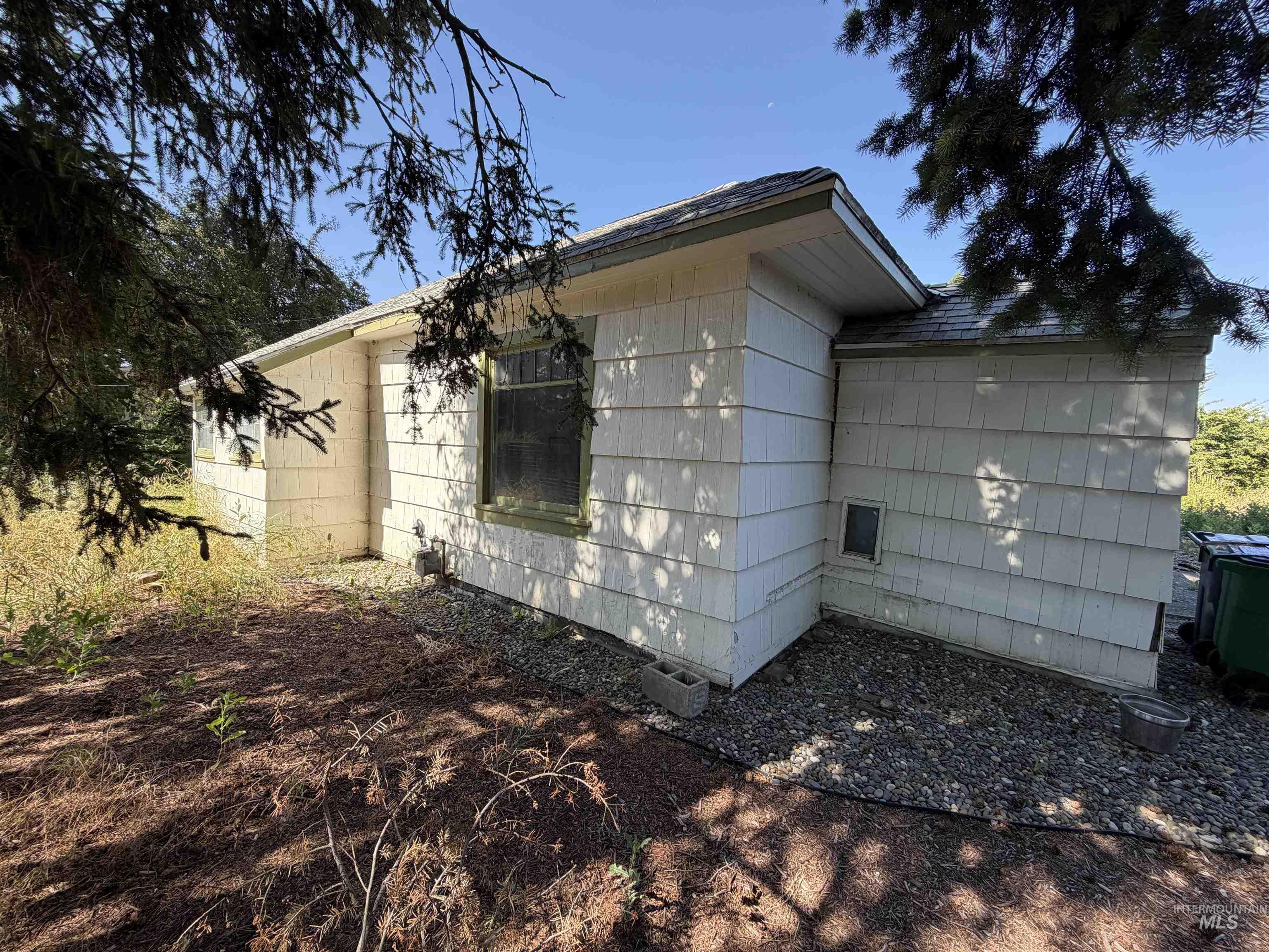 1021 Orchard Ave., Moscow, Idaho 83843, 3 Bedrooms, 1 Bathroom, Residential For Sale, Price $374,900, 98993214
