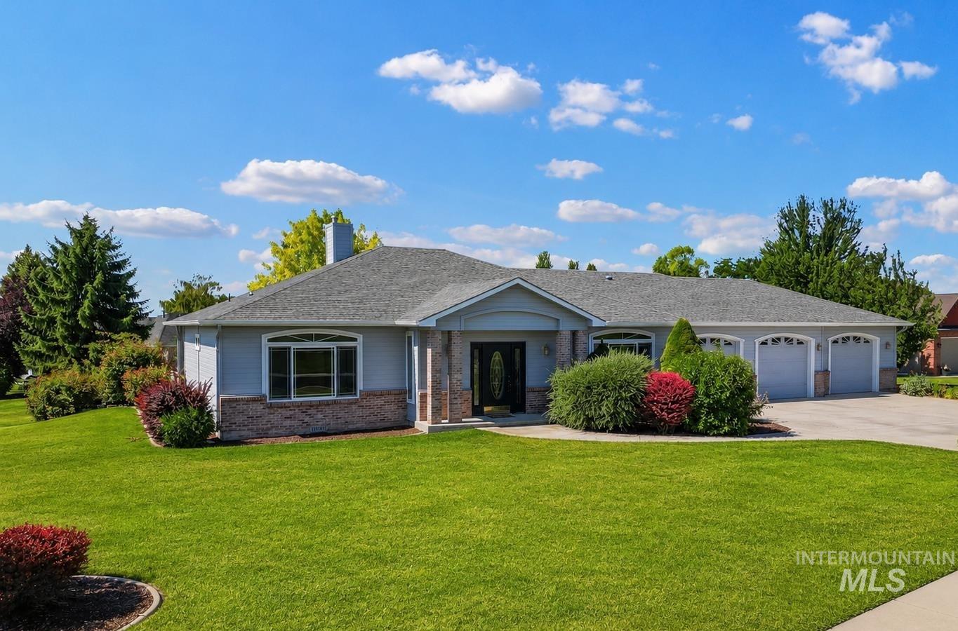 15181 Drury Lane, Caldwell, Idaho 83605, 3 Bedrooms, 2.5 Bathrooms, Residential For Sale, Price $600,000,MLS 98993220