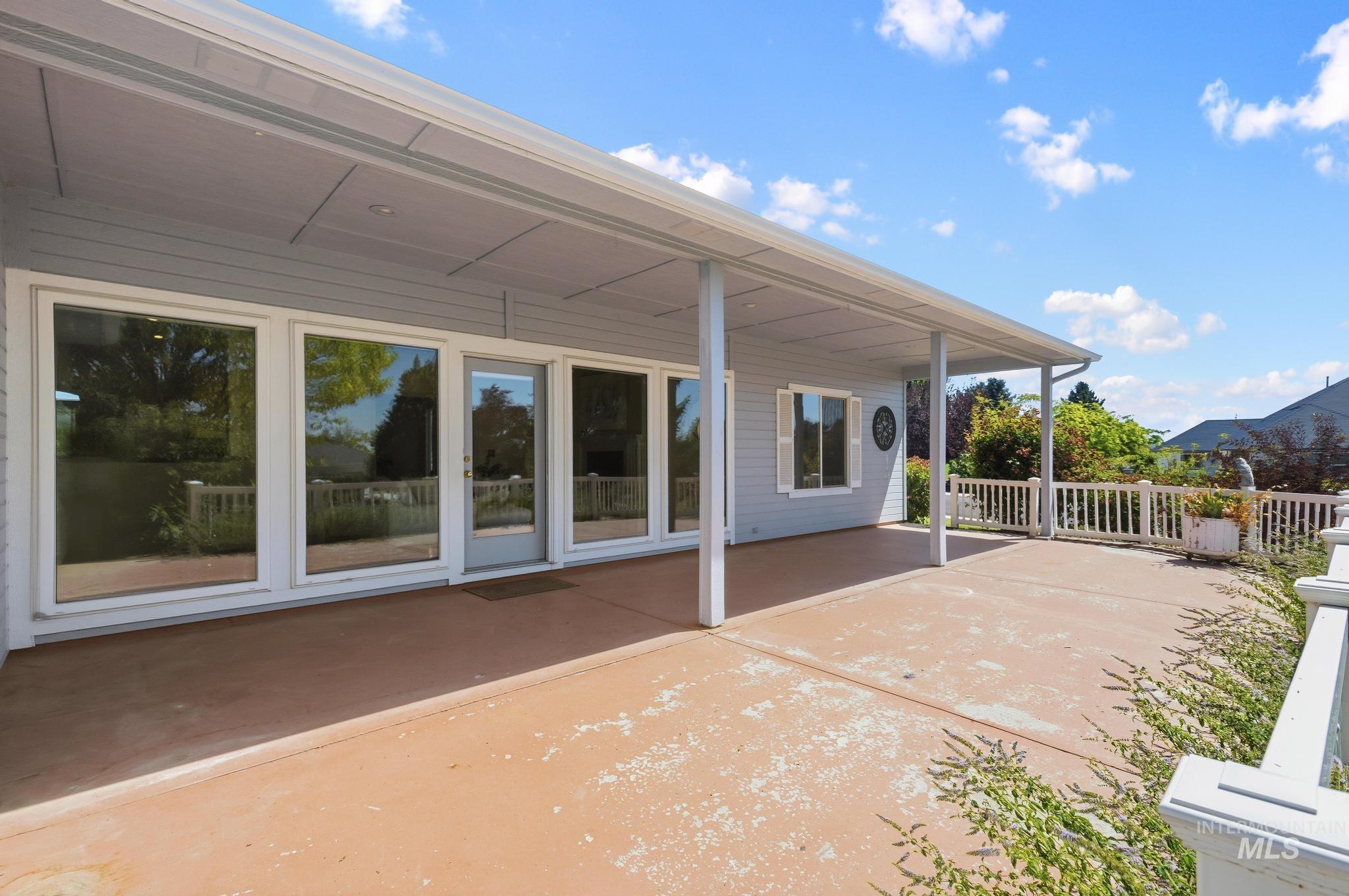 15181 Drury Lane, Caldwell, Idaho 83605, 3 Bedrooms, 2.5 Bathrooms, Residential For Sale, Price $600,000, 98993220
