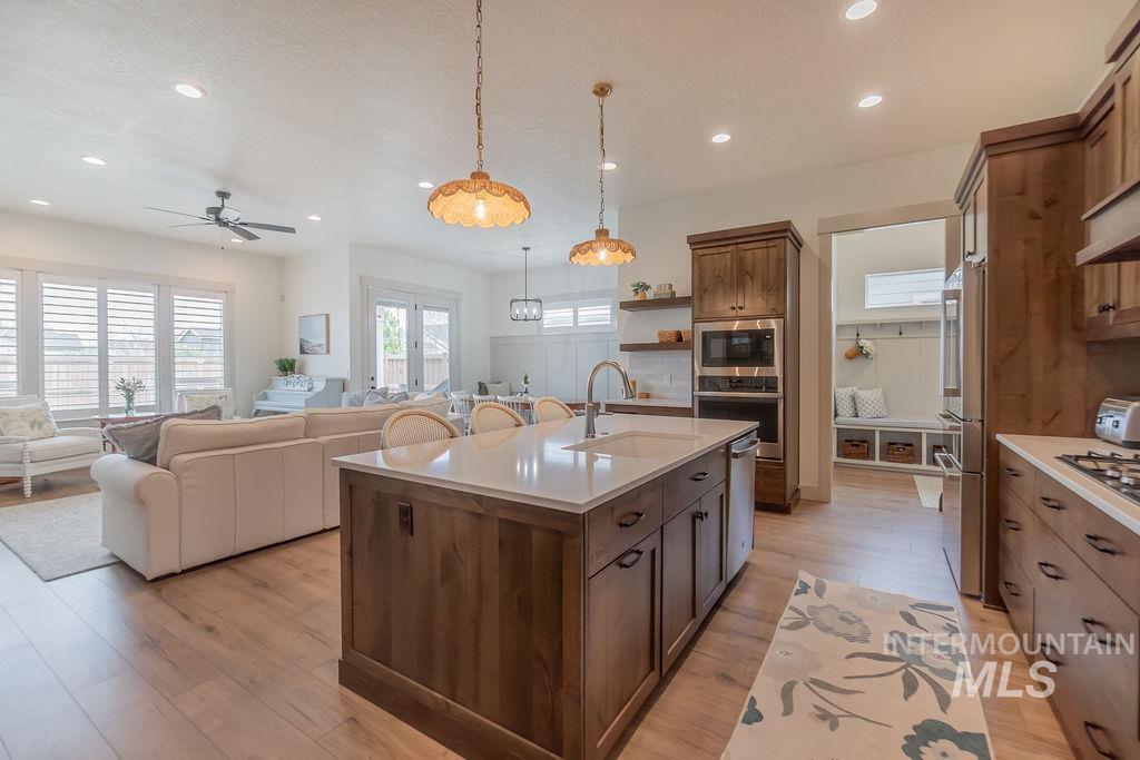 5166 W Talbot Street, Meridian, Idaho 83646, 3 Bedrooms, 2.5 Bathrooms, Residential For Sale, Price $599,000, 98993221