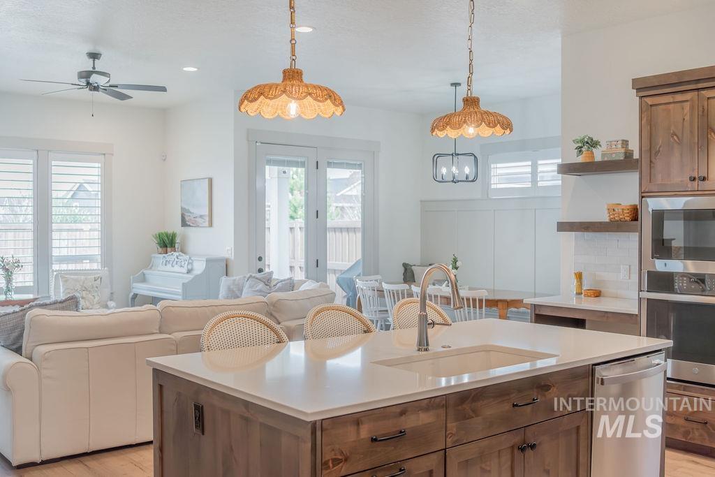 5166 W Talbot Street, Meridian, Idaho 83646, 3 Bedrooms, 2.5 Bathrooms, Residential For Sale, Price $599,000, 98993221