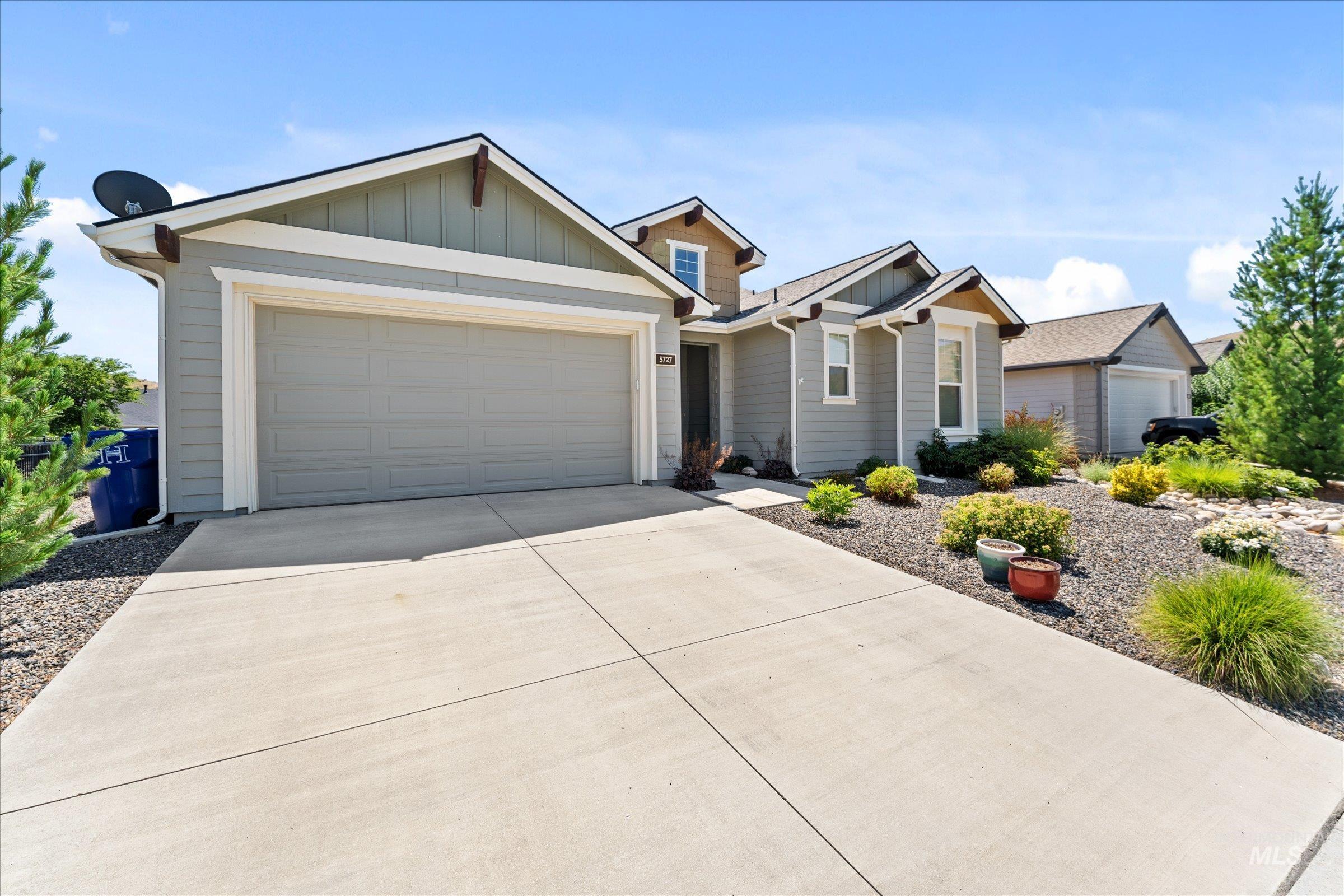 5727 W Ardossan St, Boise, Idaho 83714, 3 Bedrooms, 2 Bathrooms, Residential For Sale, Price $524,900, 98993224