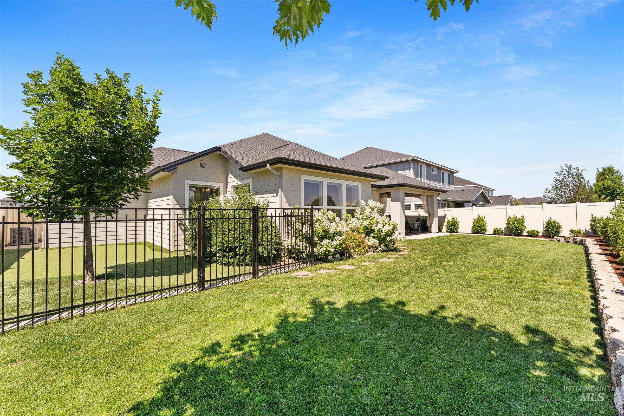5154 S Alston Place, Meridian, Idaho 83642, 3 Bedrooms, 3 Bathrooms, Residential For Sale, Price $874,900, 98993226