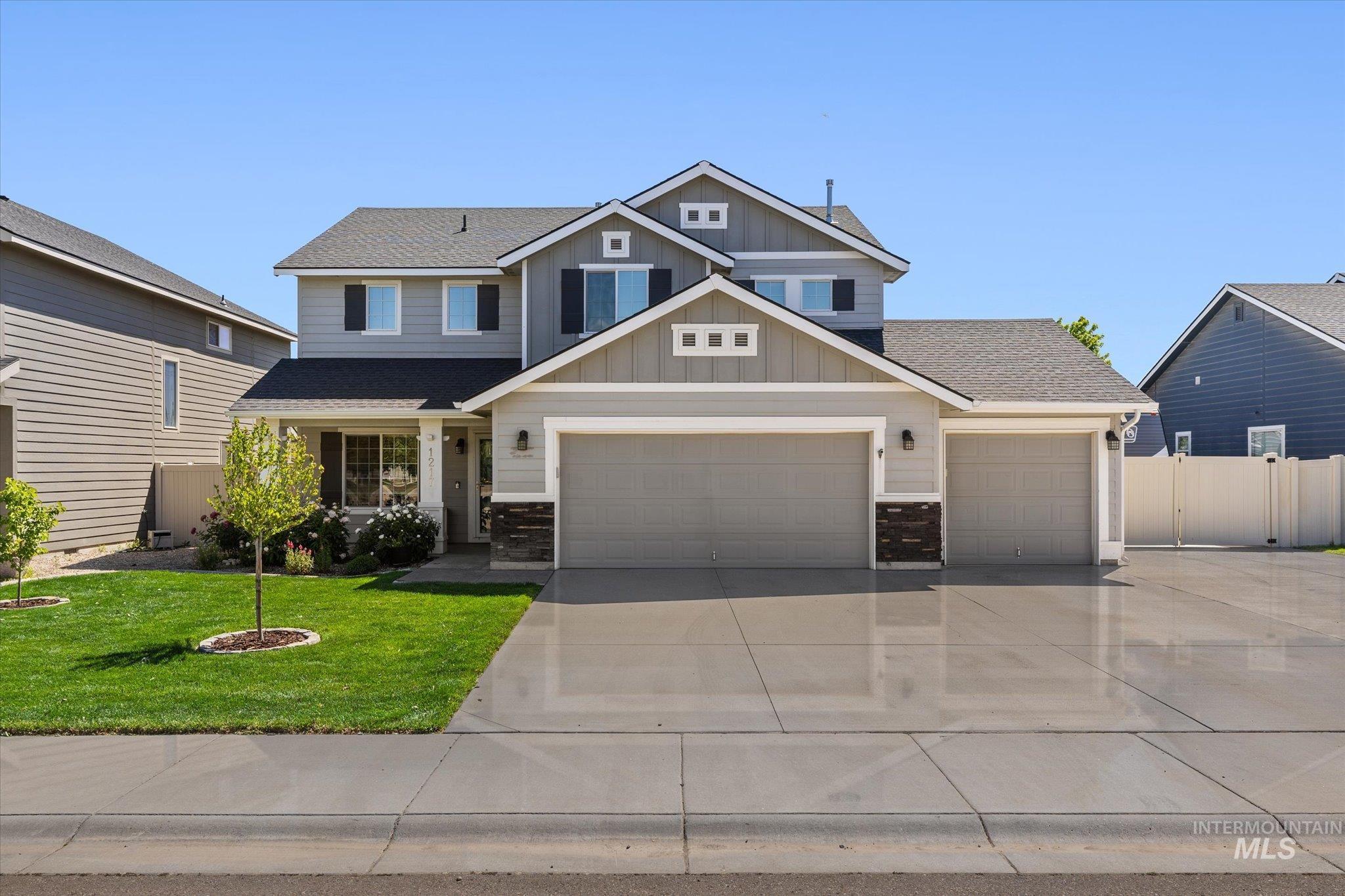 1217 Drexel Hill Avenue, Caldwell, Idaho 83605, 4 Bedrooms, 2.5 Bathrooms, Residential For Sale, Price $450,000, 98993227