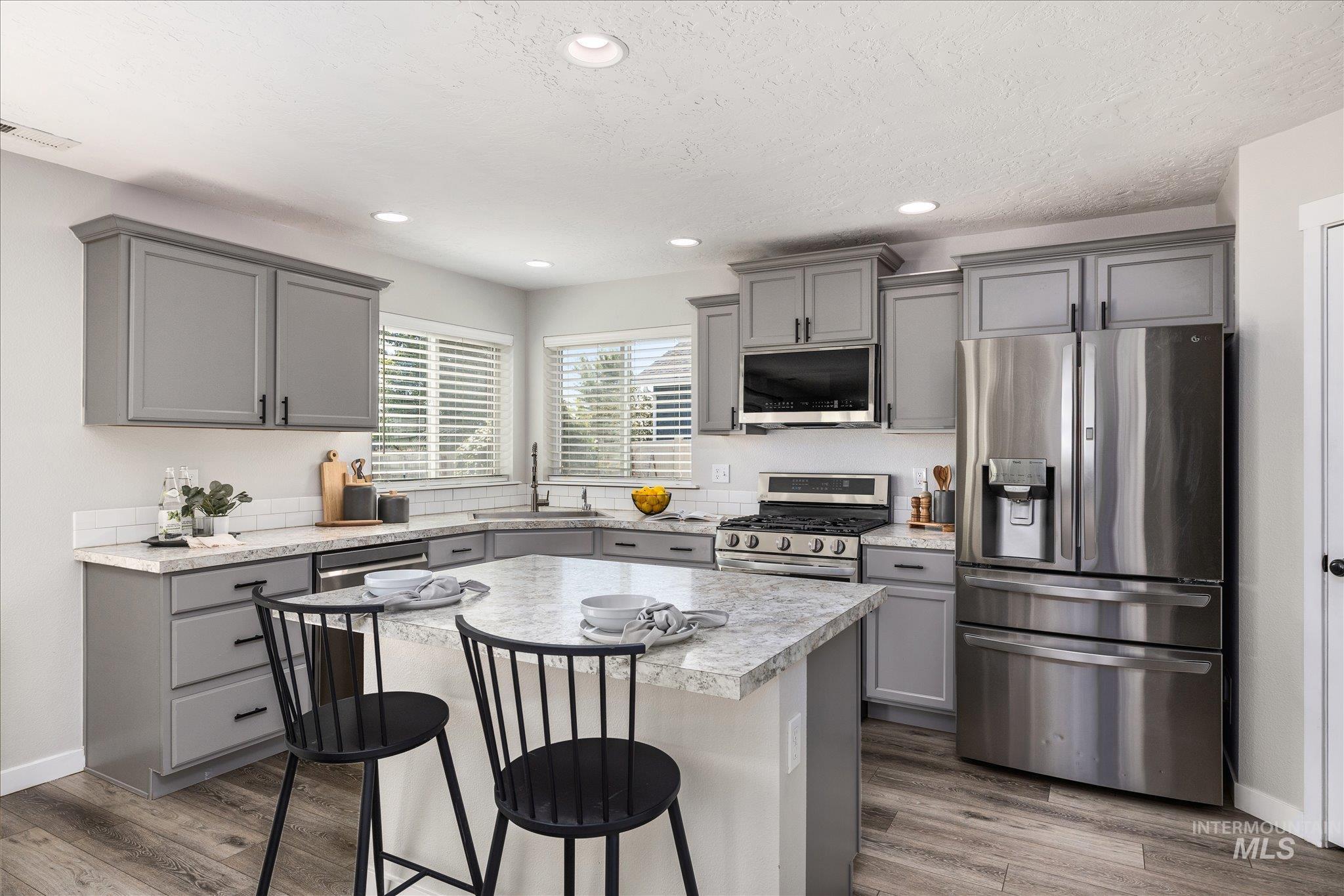 1217 Drexel Hill Avenue, Caldwell, Idaho 83605, 4 Bedrooms, 2.5 Bathrooms, Residential For Sale, Price $450,000, 98993227