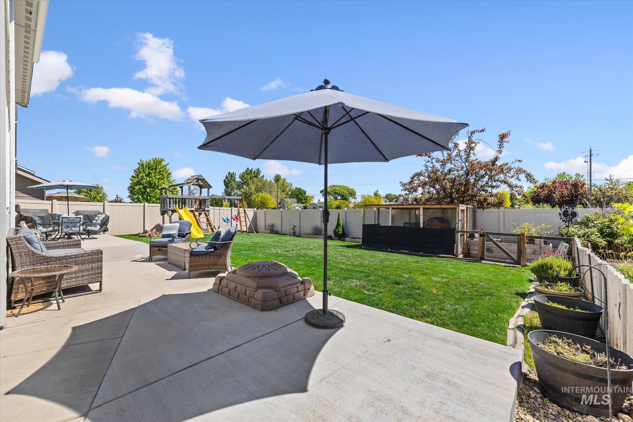 1217 Drexel Hill Avenue, Caldwell, Idaho 83605, 4 Bedrooms, 2.5 Bathrooms, Residential For Sale, Price $450,000, 98993227