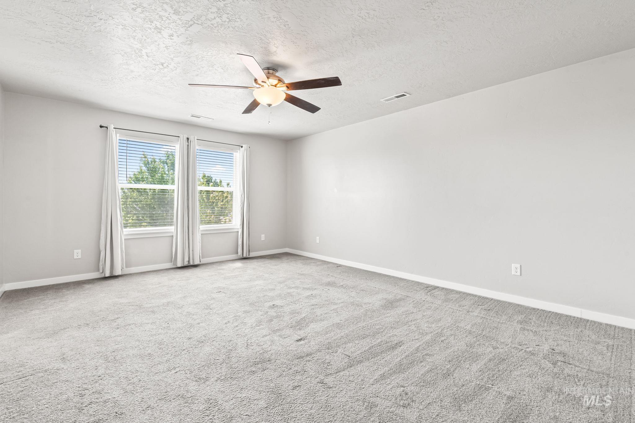 1807 W Lava Ave., Nampa, Idaho 83651, 4 Bedrooms, 3 Bathrooms, Residential For Sale, Price $470,000, 98993228
