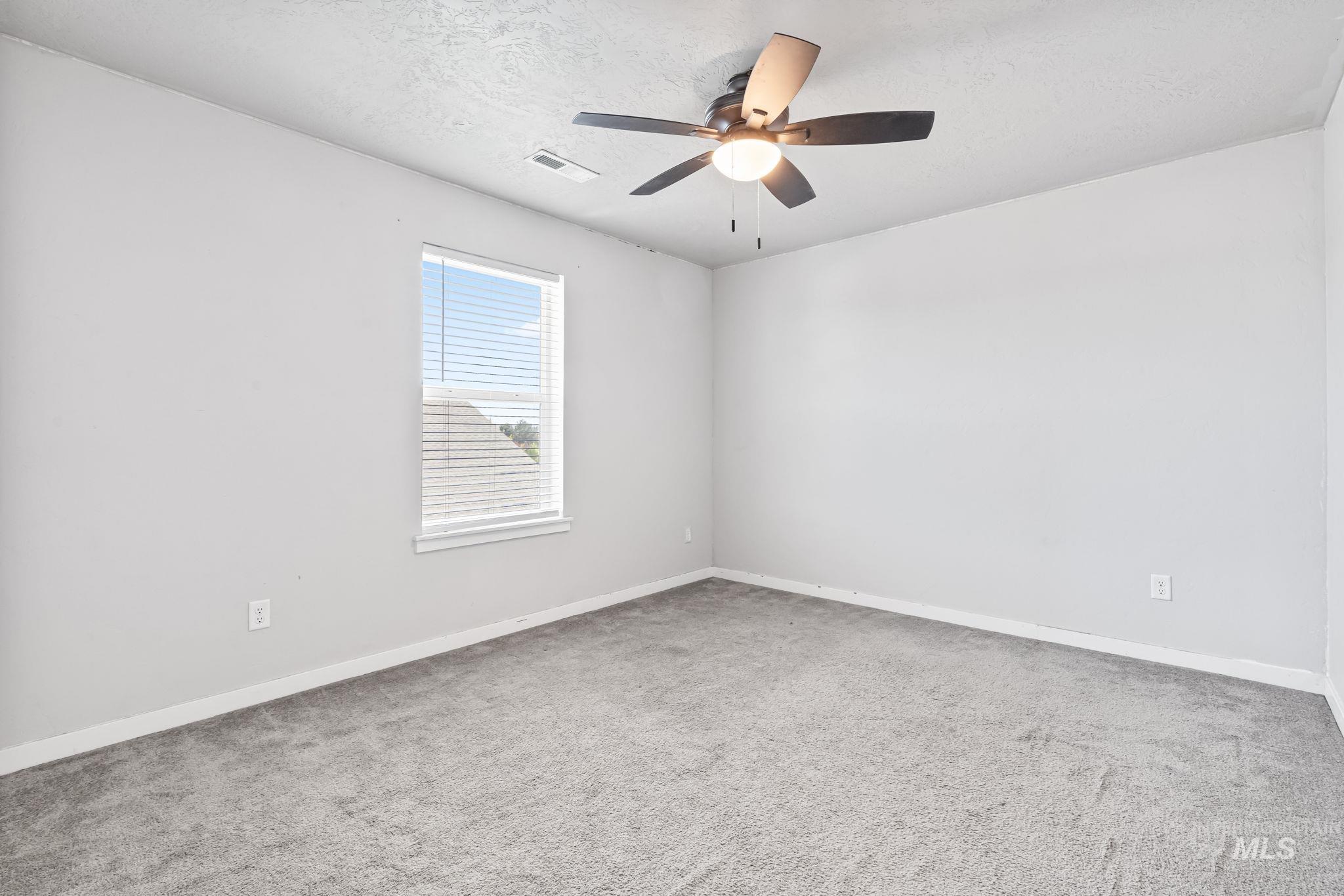 1807 W Lava Ave., Nampa, Idaho 83651, 4 Bedrooms, 3 Bathrooms, Residential For Sale, Price $470,000, 98993228