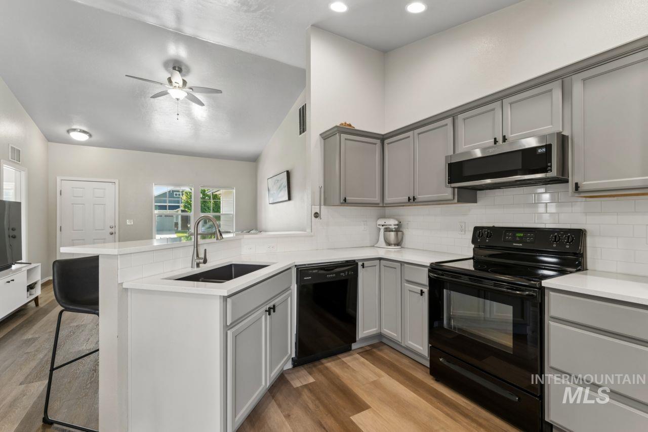 6719 S Cheshire Ave., Boise, Idaho 83709, 4 Bedrooms, 2 Bathrooms, Residential For Sale, Price $435,000, 98993230