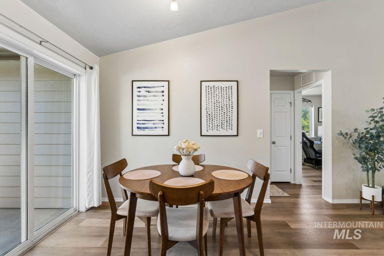 6719 S Cheshire Ave., Boise, Idaho 83709, 4 Bedrooms, 2 Bathrooms, Residential For Sale, Price $435,000, 98993230