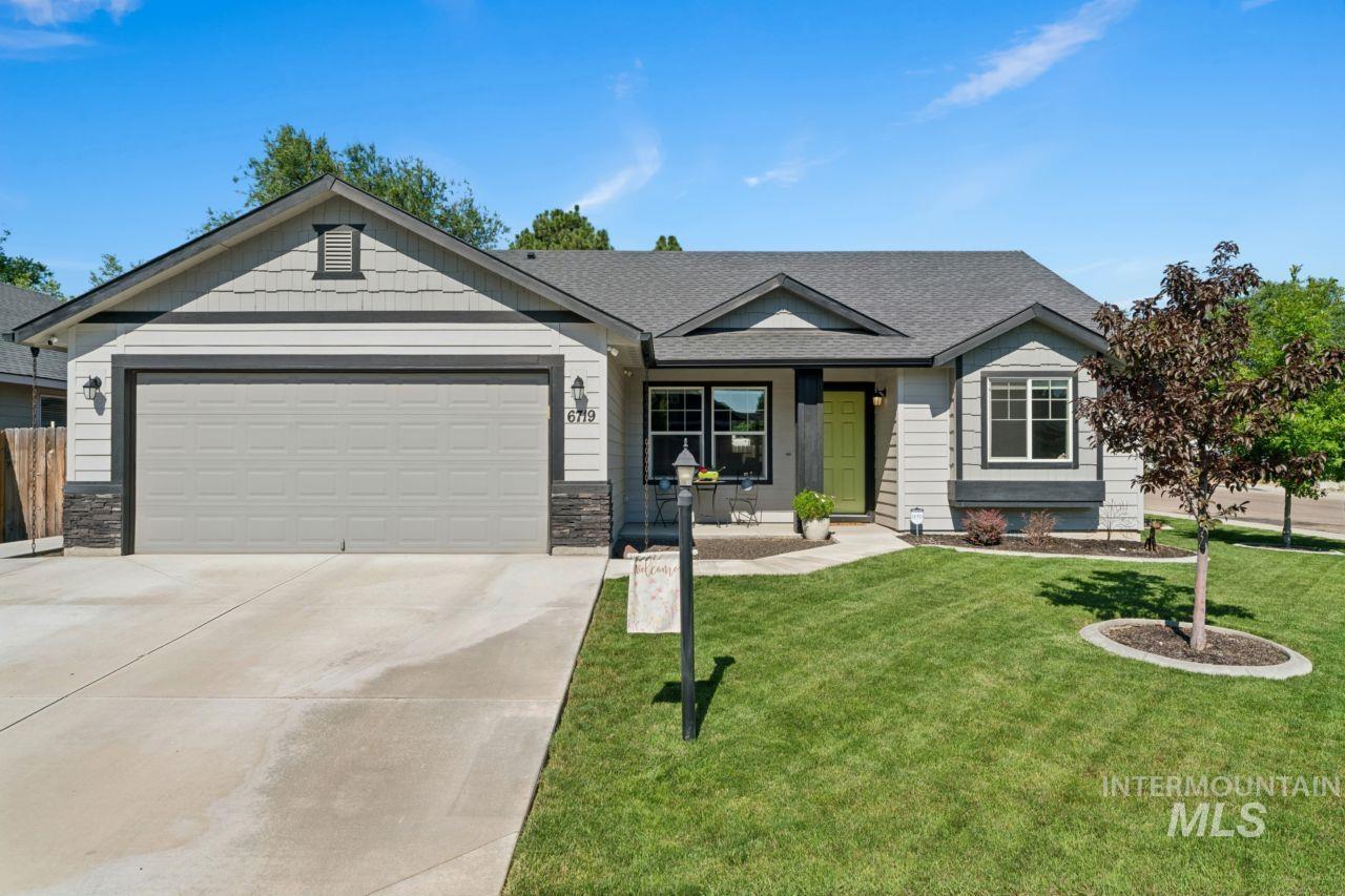 6719 S Cheshire Ave., Boise, Idaho 83709, 4 Bedrooms, 2 Bathrooms, Residential For Sale, Price $435,000, 98993230