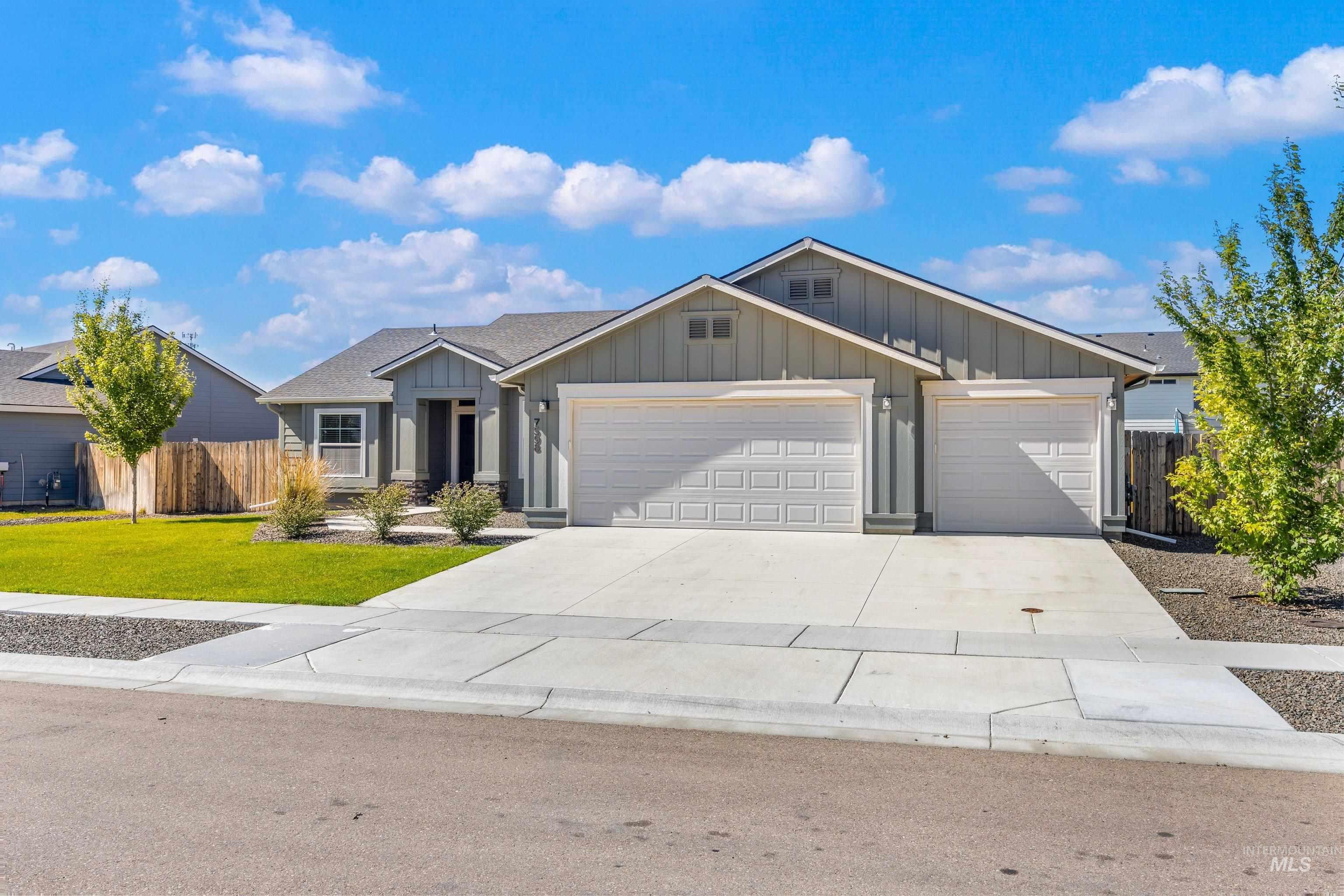 7598 E Toussand Dr., Nampa, Idaho 83687, 4 Bedrooms, 2 Bathrooms, Residential For Sale, Price $439,900, 98993231