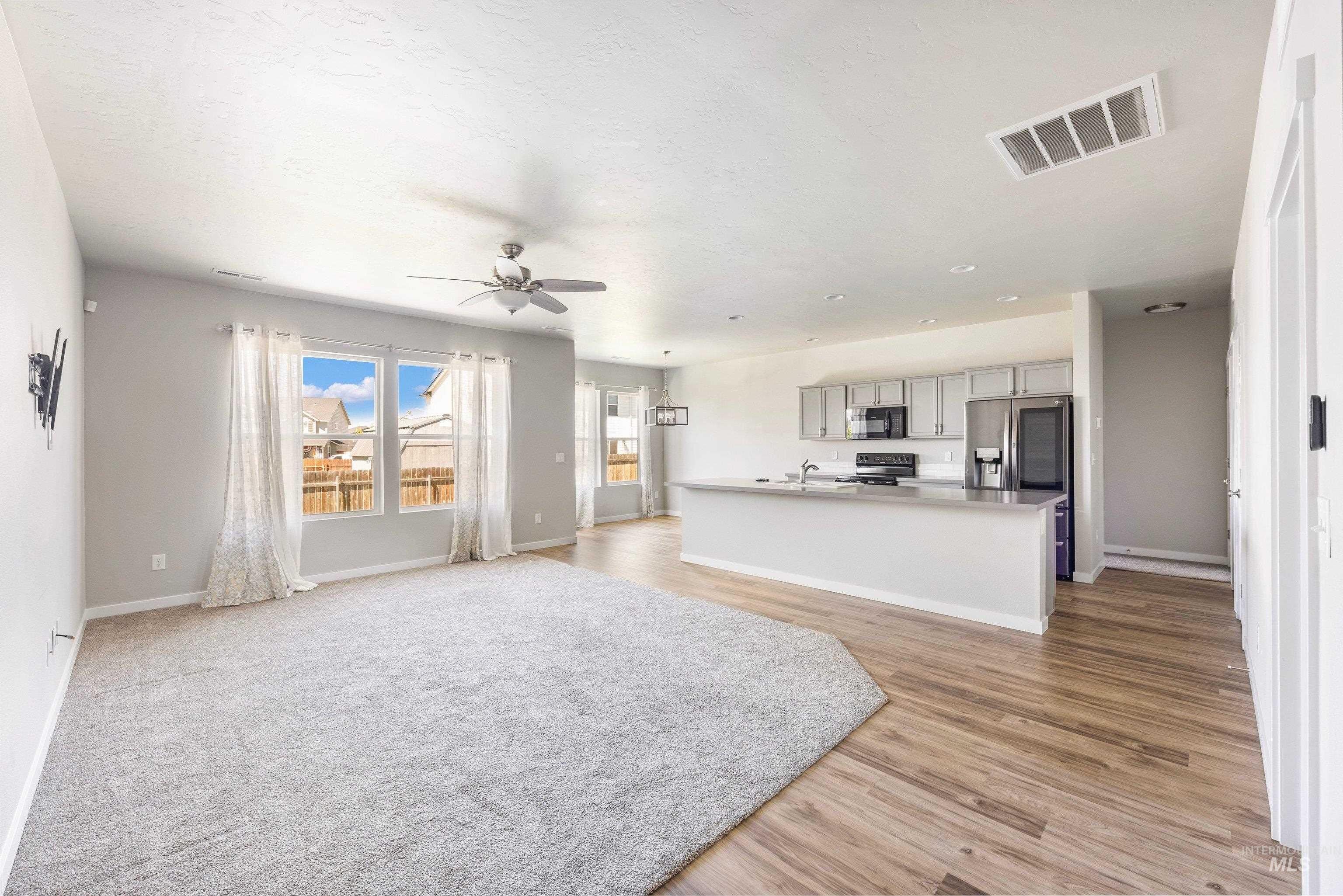 7598 E Toussand Dr., Nampa, Idaho 83687, 4 Bedrooms, 2 Bathrooms, Residential For Sale, Price $439,900, 98993231