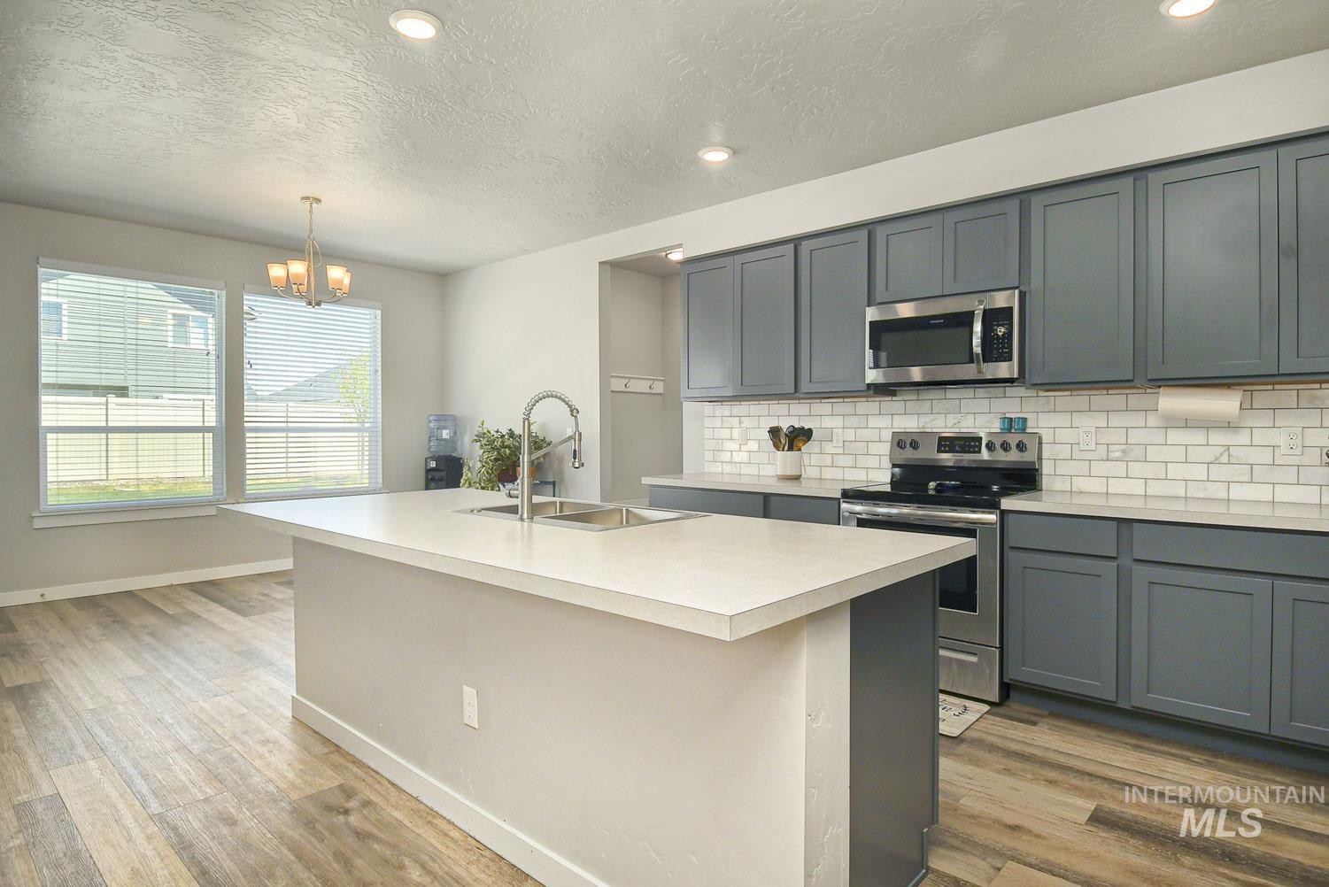 11860 W Rose Lake St, Star, Idaho 83669, 5 Bedrooms, 2.5 Bathrooms, Residential For Sale, Price $507,500, 98993232