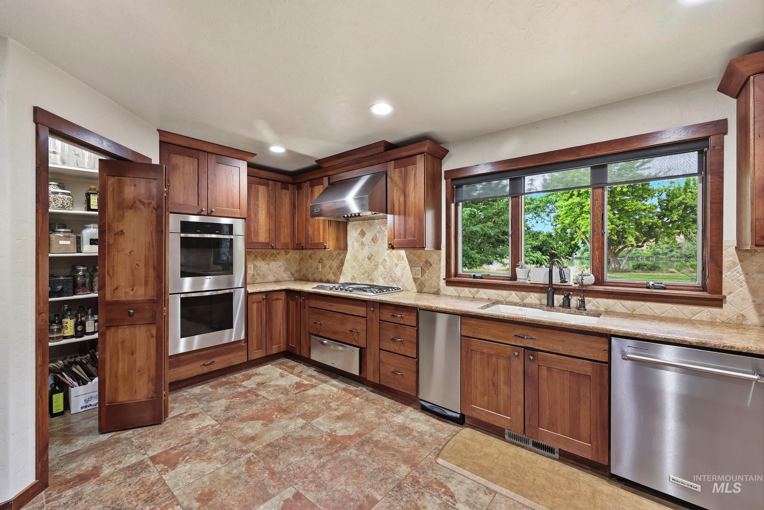 339 Airport Rd, Weiser, Idaho 83672, 3 Bedrooms, 2 Bathrooms, Residential For Sale, Price $1,050,000, 98993234
