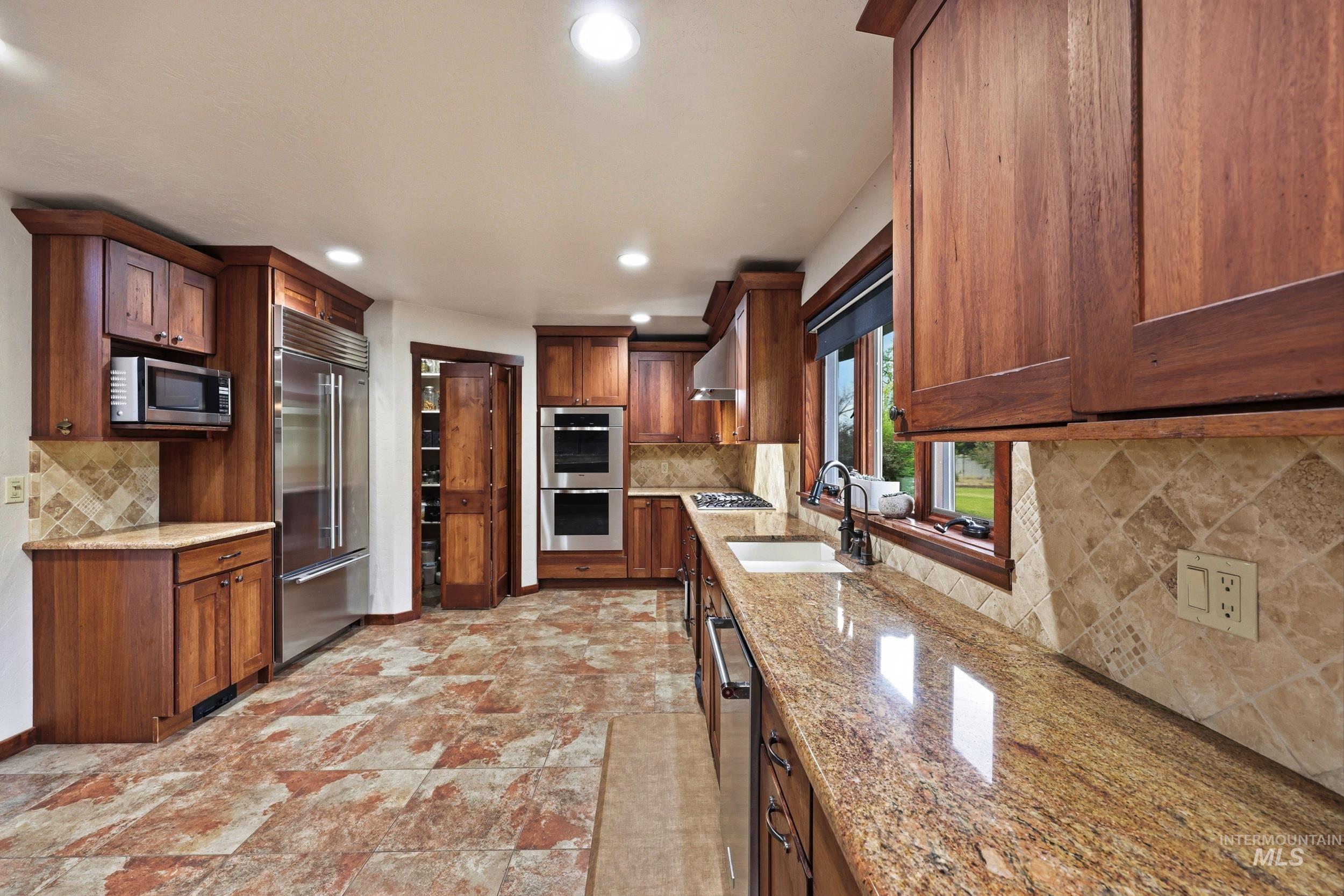 339 Airport Rd, Weiser, Idaho 83672, 3 Bedrooms, 2 Bathrooms, Residential For Sale, Price $1,050,000, 98993234