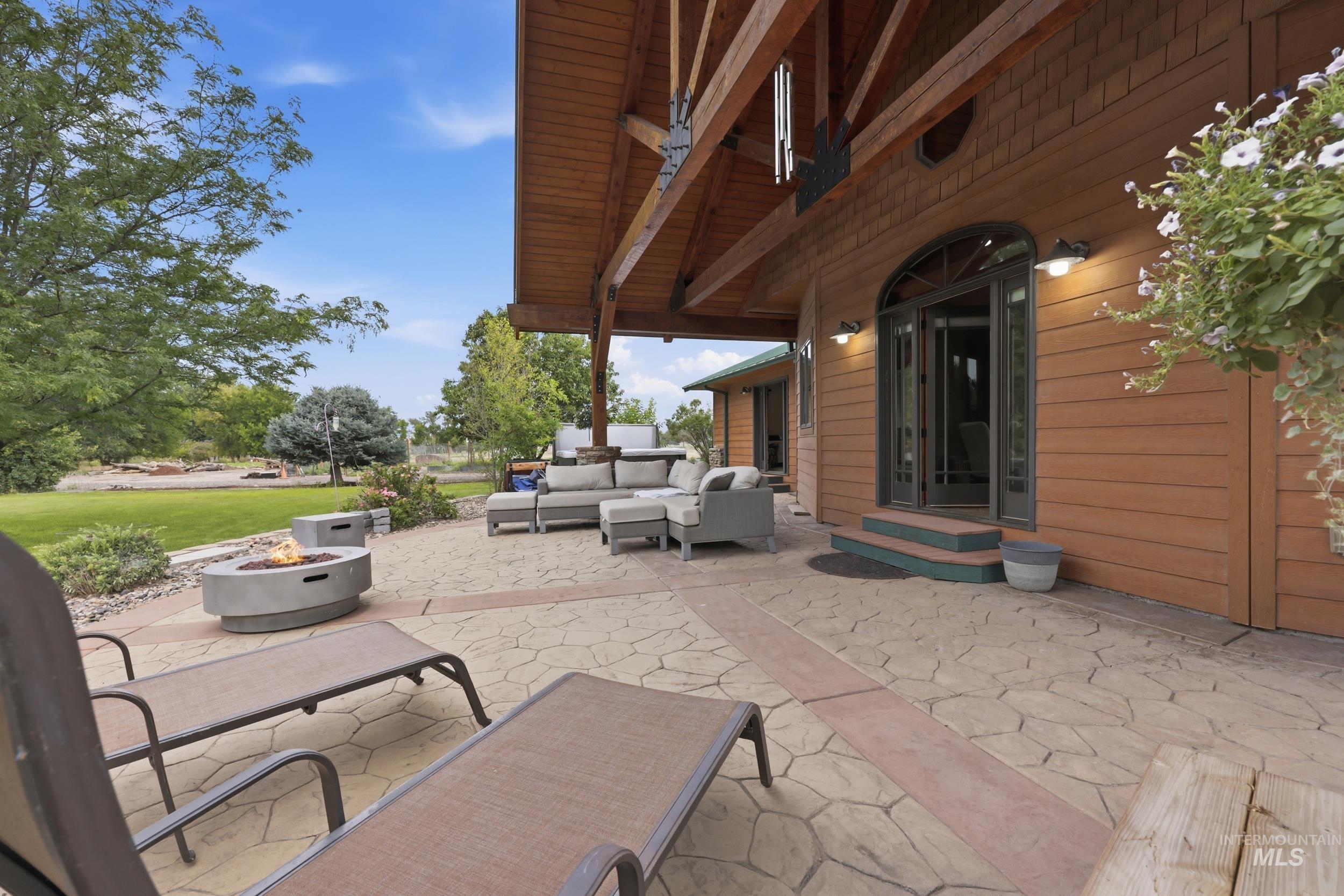 339 Airport Rd, Weiser, Idaho 83672, 3 Bedrooms, 2 Bathrooms, Residential For Sale, Price $1,050,000, 98993234