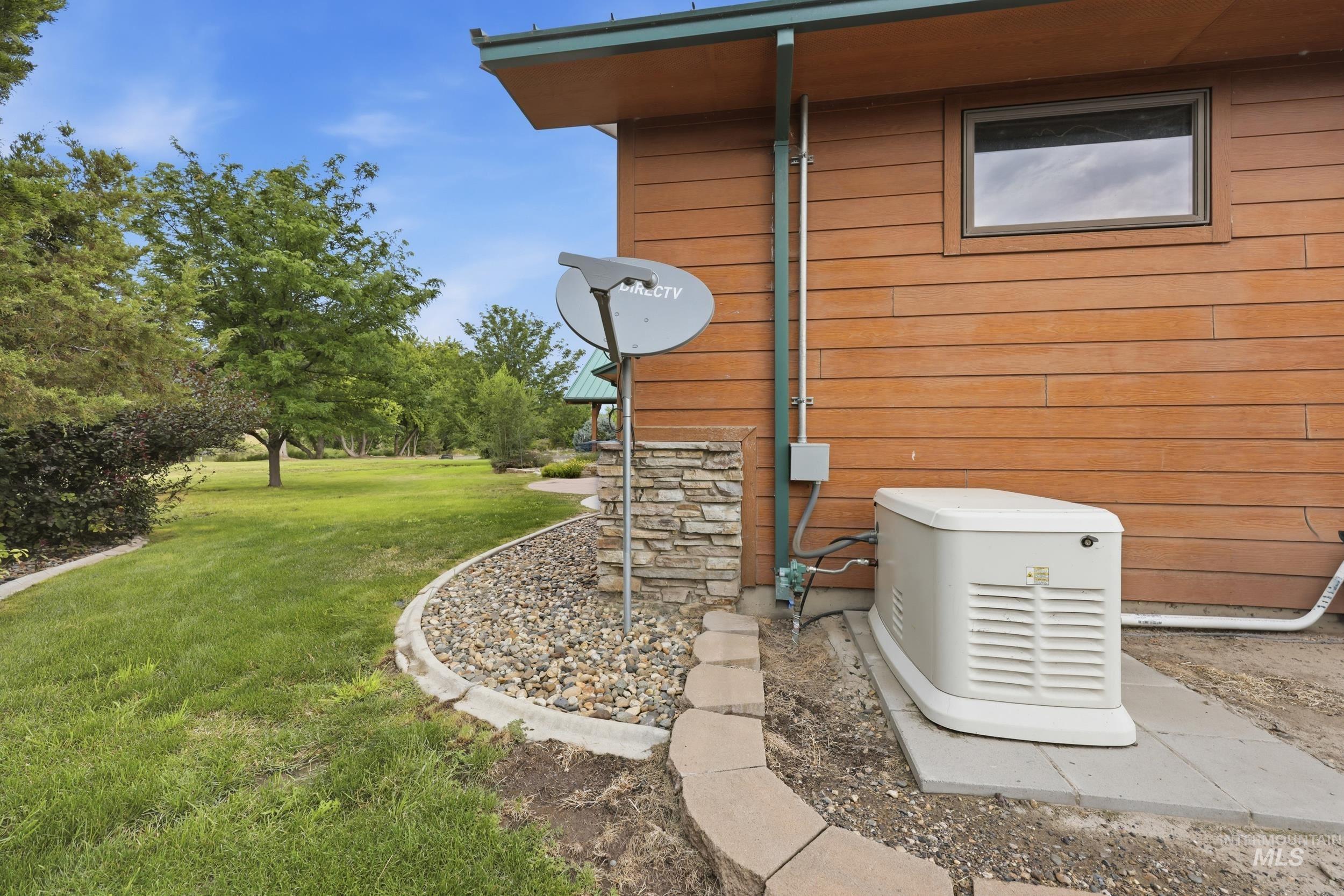 339 Airport Rd, Weiser, Idaho 83672, 3 Bedrooms, 2 Bathrooms, Residential For Sale, Price $1,050,000, 98993234