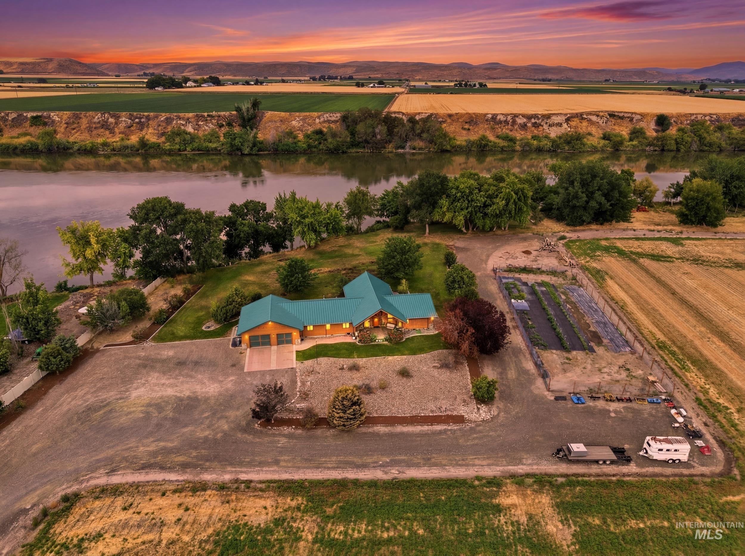 339 Airport Rd, Weiser, Idaho 83672, 3 Bedrooms, 2 Bathrooms, Residential For Sale, Price $1,050,000, 98993234