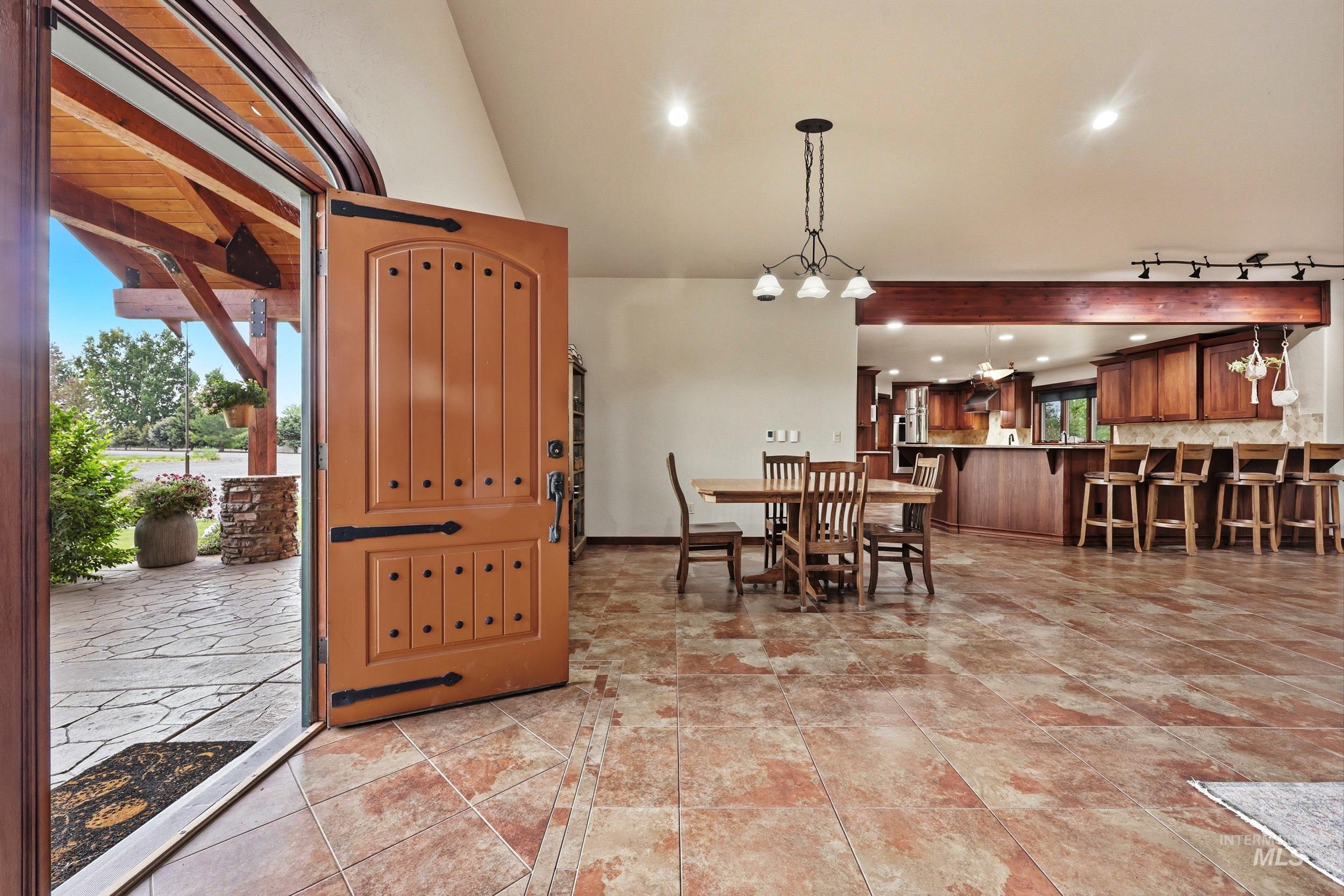 339 Airport Rd, Weiser, Idaho 83672, 3 Bedrooms, 2 Bathrooms, Residential For Sale, Price $1,050,000, 98993234