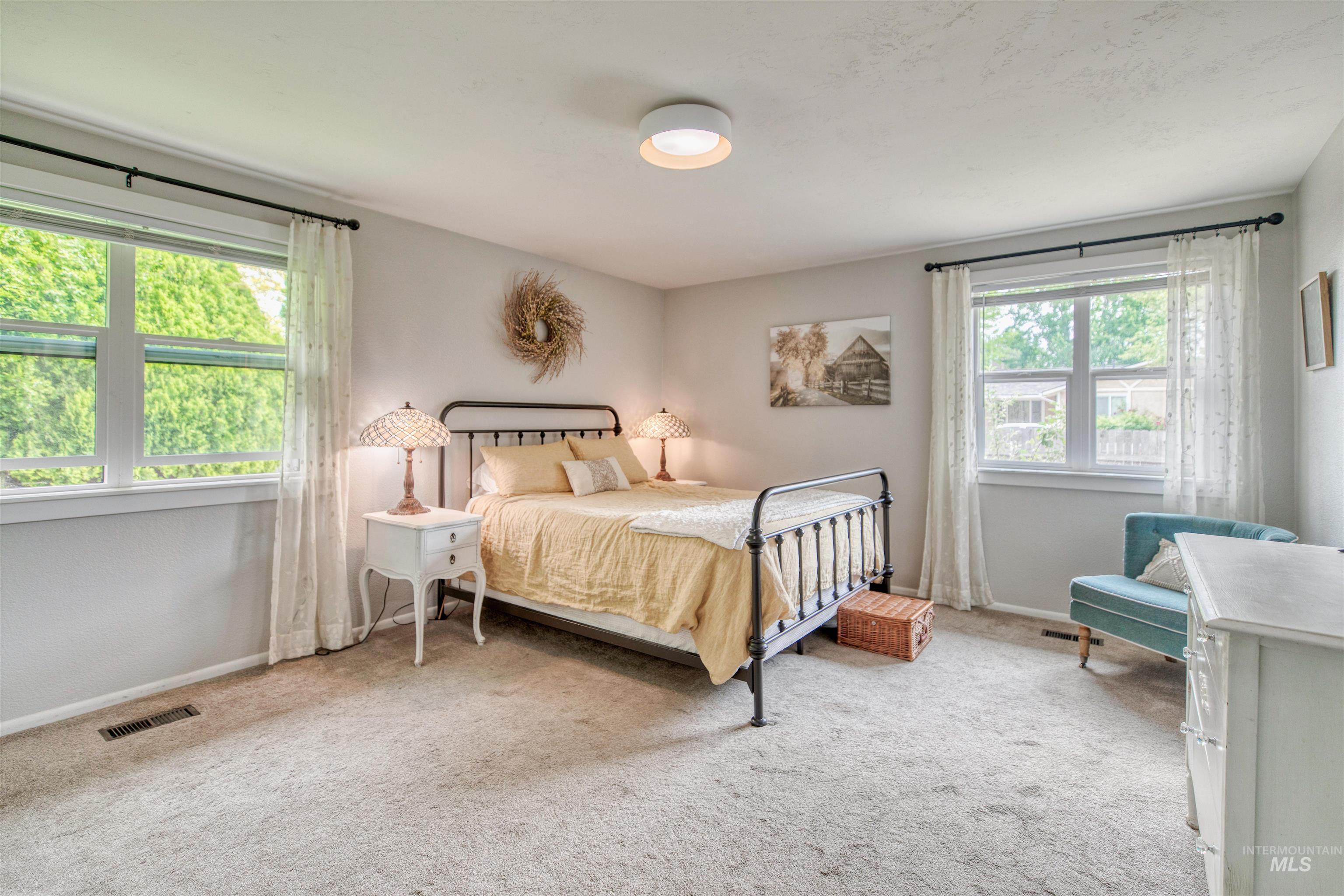 11916 W Jody Dr, Boise, Idaho 83713-1741, 3 Bedrooms, 2.5 Bathrooms, Residential For Sale, Price $550,000, 98993235