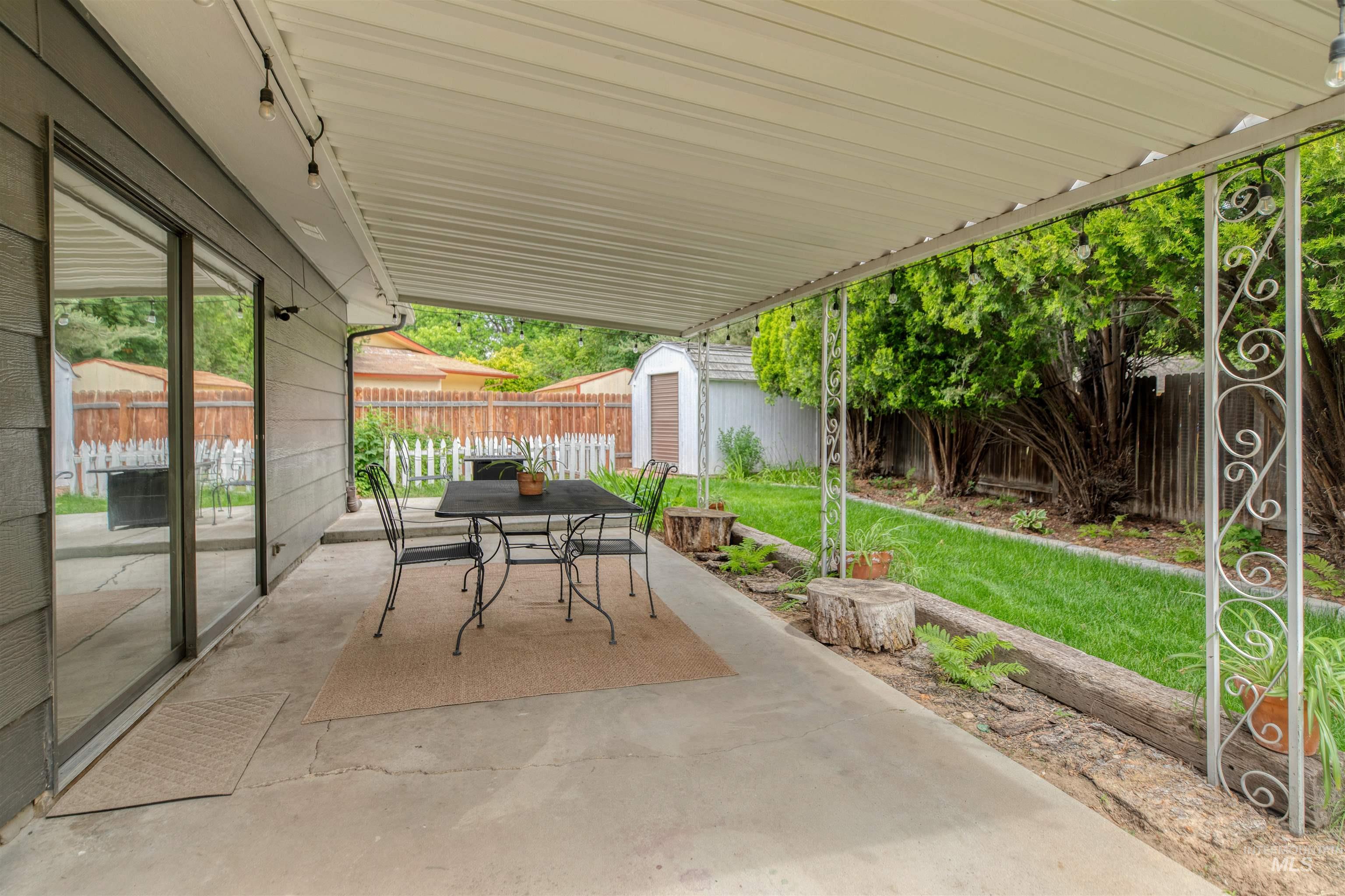 11916 W Jody Dr, Boise, Idaho 83713-1741, 3 Bedrooms, 2.5 Bathrooms, Residential For Sale, Price $550,000, 98993235