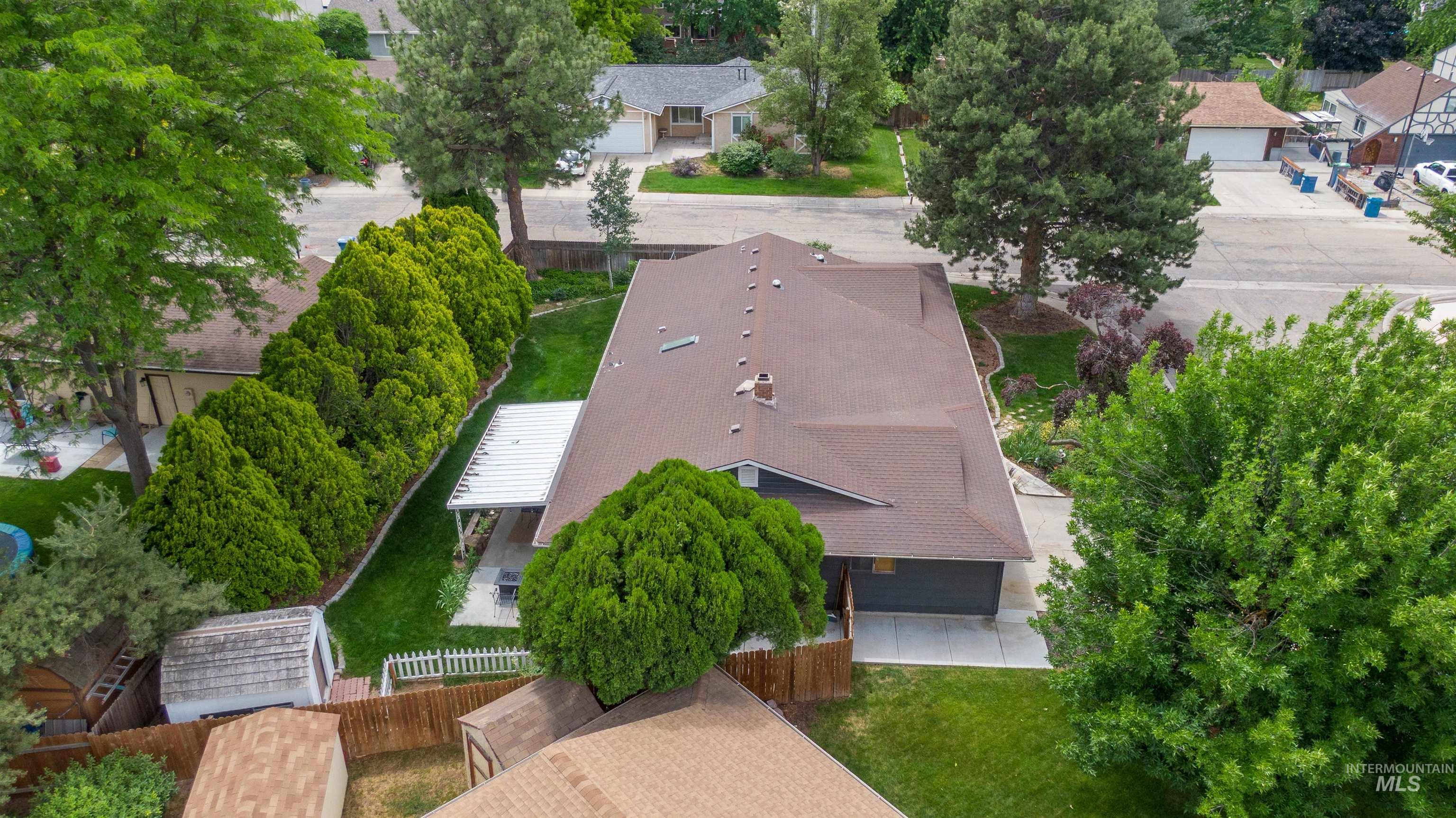 11916 W Jody Dr, Boise, Idaho 83713-1741, 3 Bedrooms, 2.5 Bathrooms, Residential For Sale, Price $550,000, 98993235