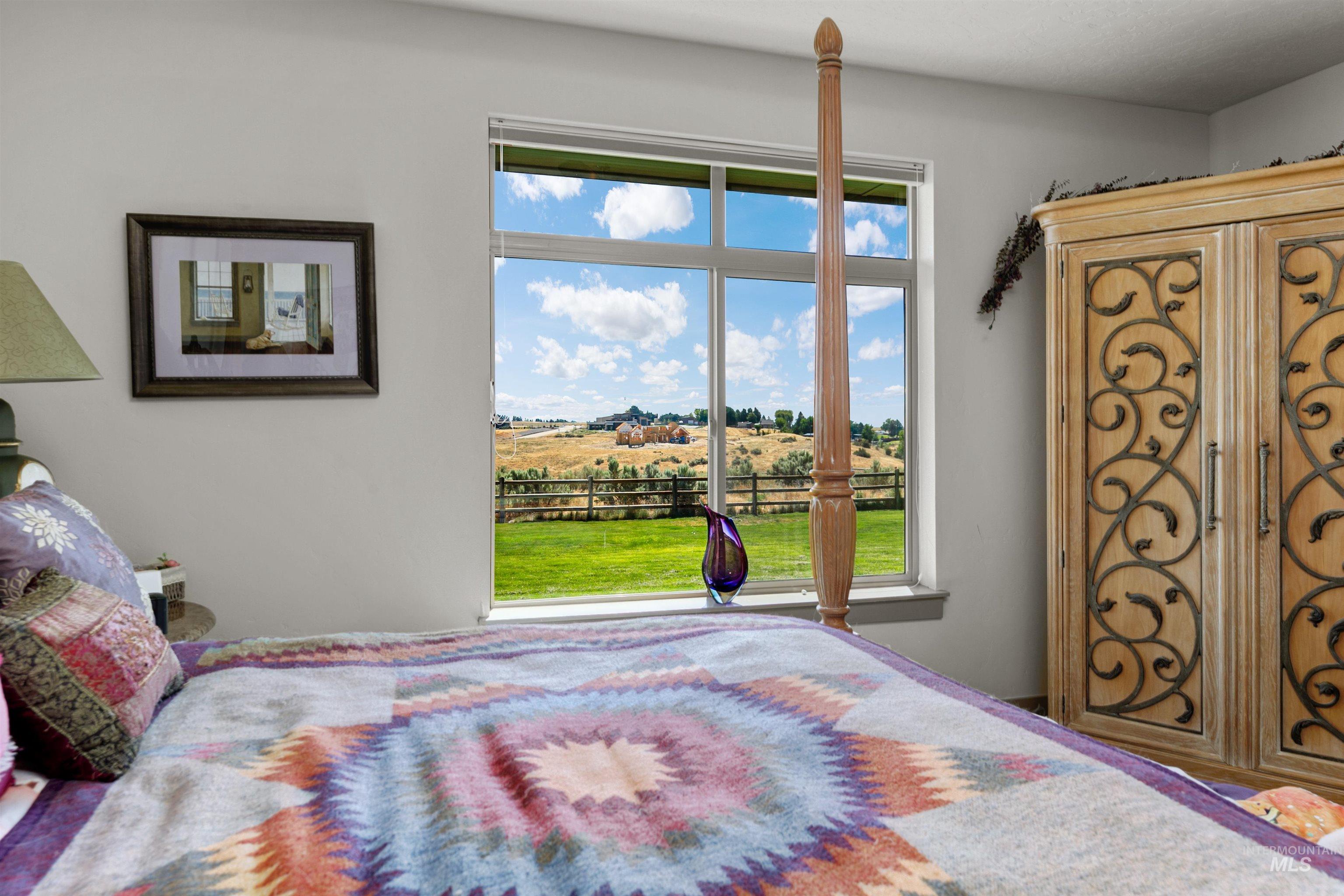 24398 TOMBSTONE RIDGE CT., Middleton, Idaho 83644-5470, 4 Bedrooms, 2.5 Bathrooms, Residential For Sale, Price $1,199,999,MLS 98993236