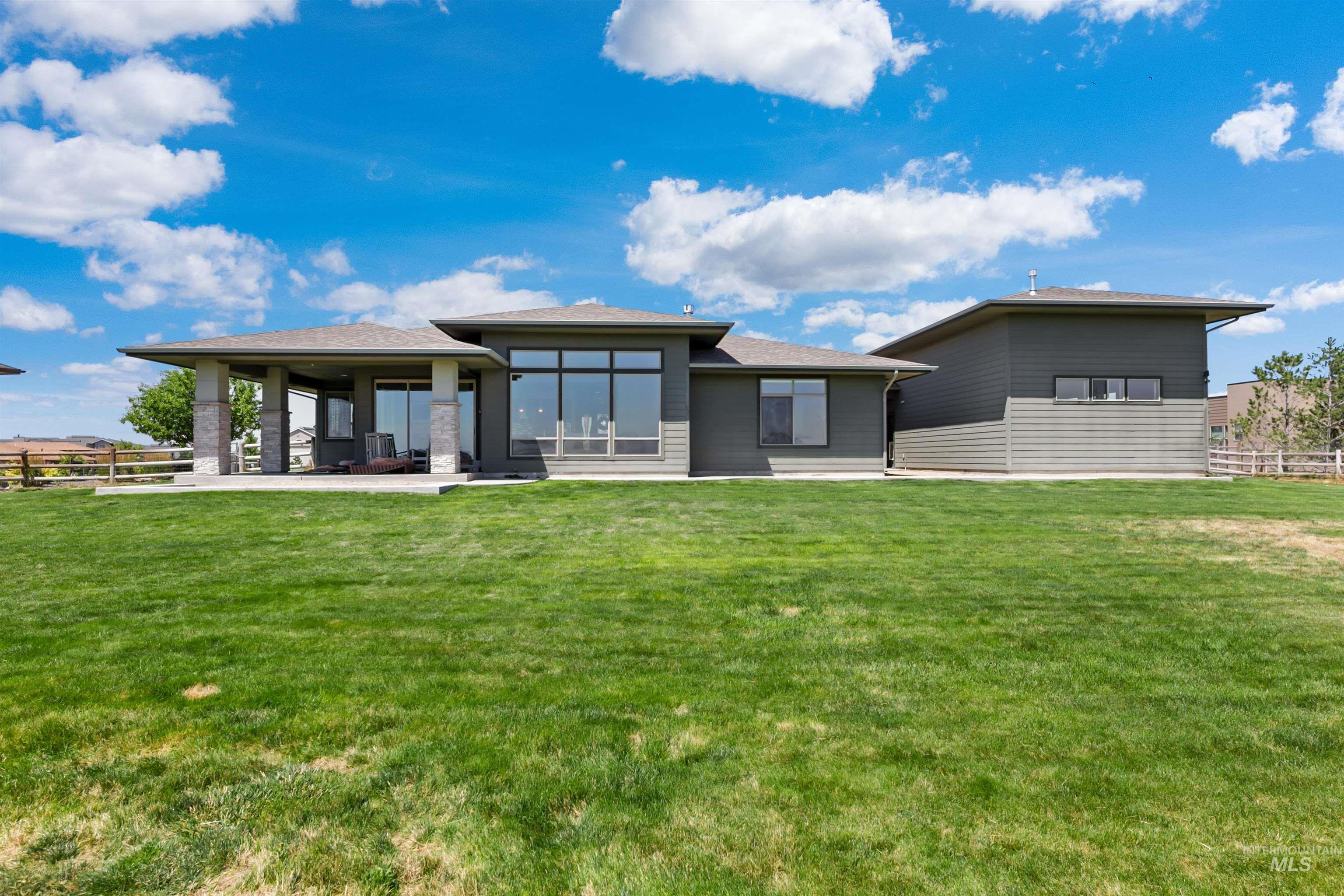 24398 TOMBSTONE RIDGE CT., Middleton, Idaho 83644-5470, 4 Bedrooms, 2.5 Bathrooms, Residential For Sale, Price $1,199,999,MLS 98993236