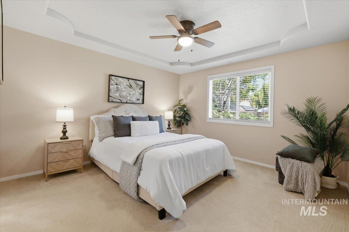 2100 E Harbour Grove Dr, Nampa, Idaho 83686, 3 Bedrooms, 2 Bathrooms, Residential For Sale, Price $389,900, 98993237