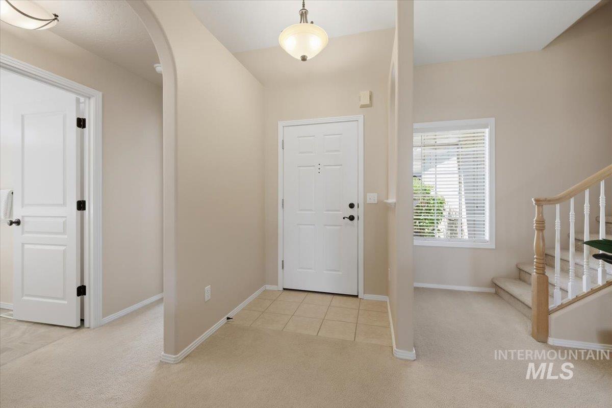 2100 E Harbour Grove Dr, Nampa, Idaho 83686, 3 Bedrooms, 2 Bathrooms, Residential For Sale, Price $389,900, 98993237