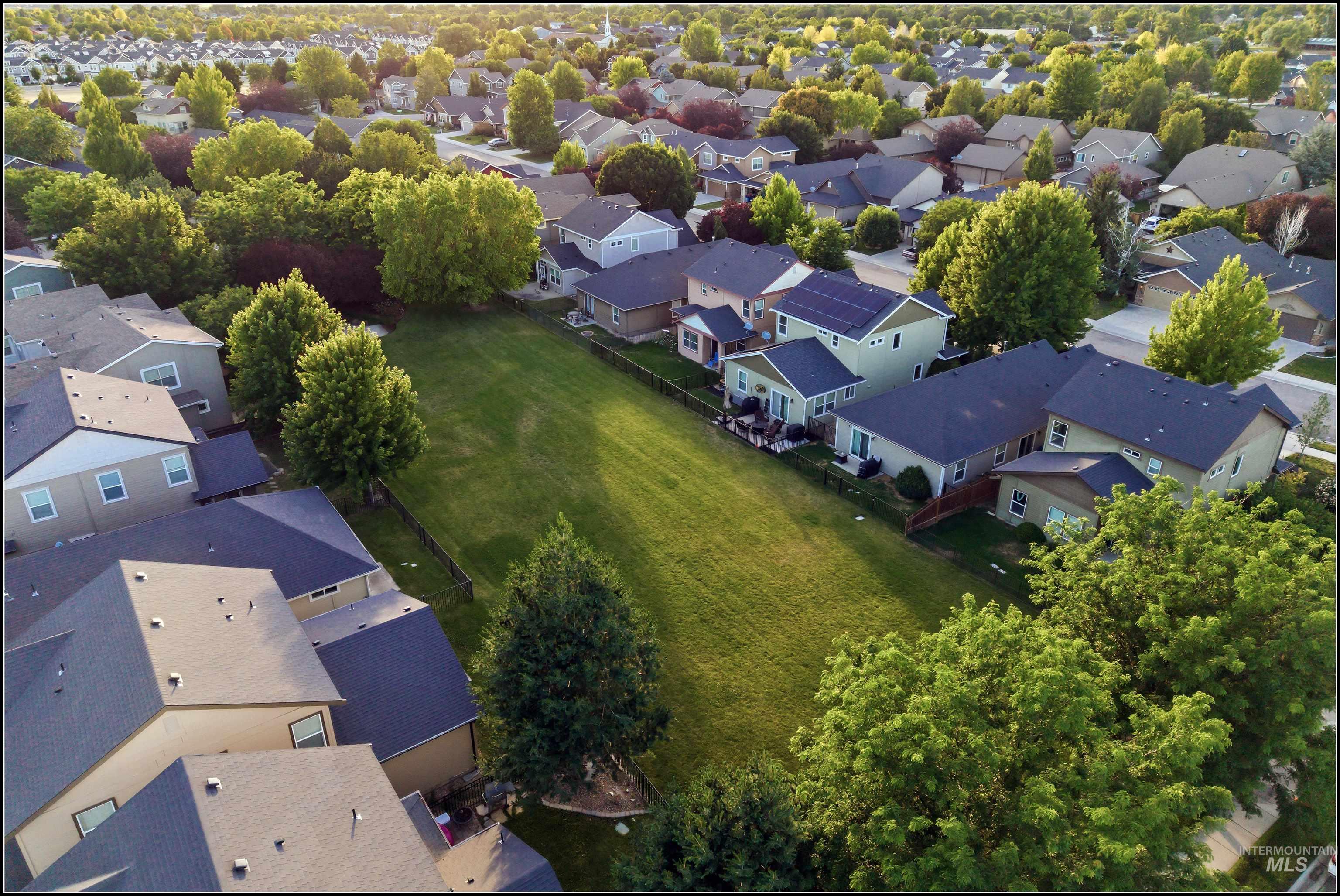 10294 W Breckfield St, Boise, Idaho 83709, 4 Bedrooms, 2.5 Bathrooms, Residential For Sale, Price $459,900, 98993238