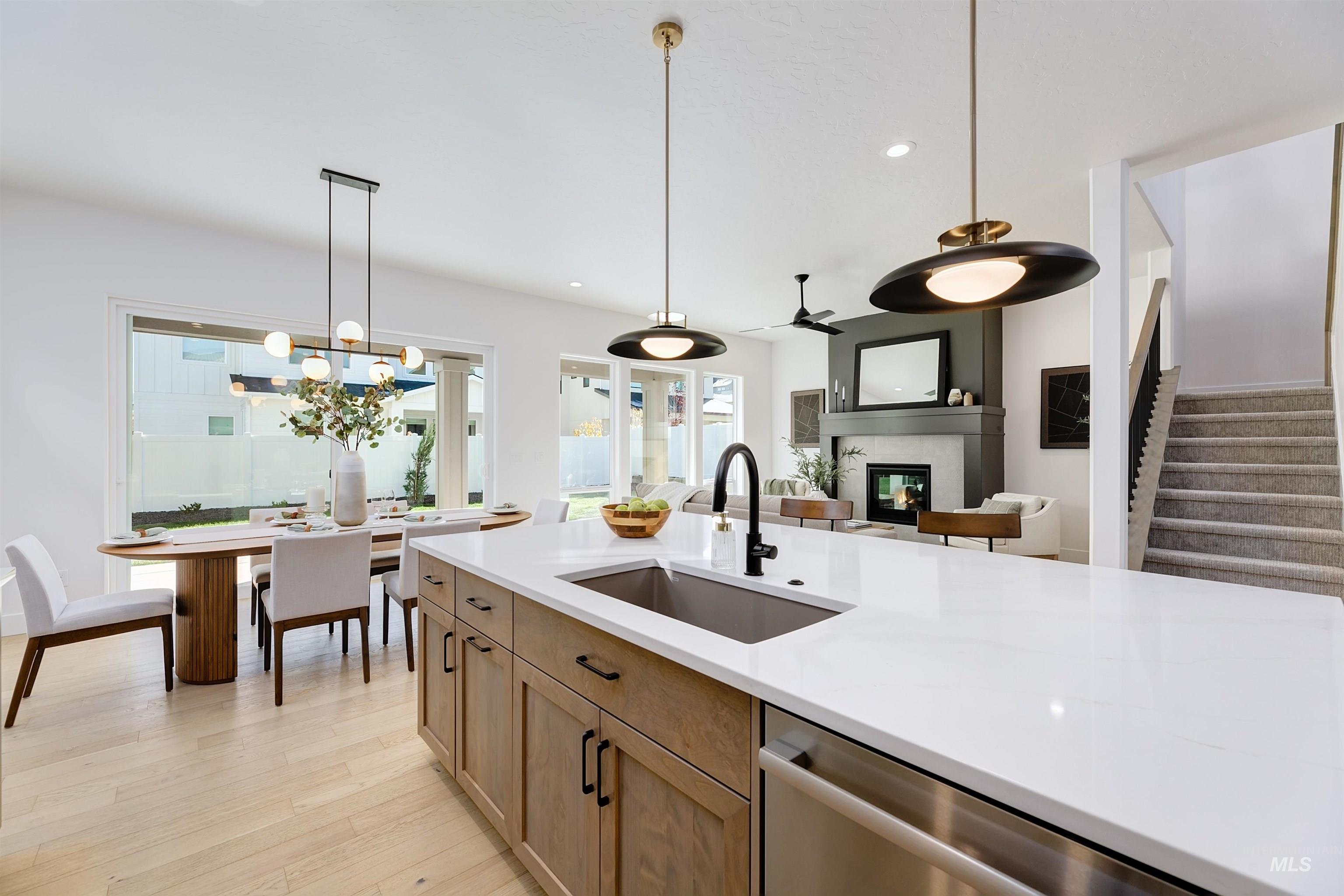 5990 S Cubola Way, Meridian, Idaho 83642, 4 Bedrooms, 3.5 Bathrooms, Residential For Sale, Price $1,117,163,MLS 98993239
