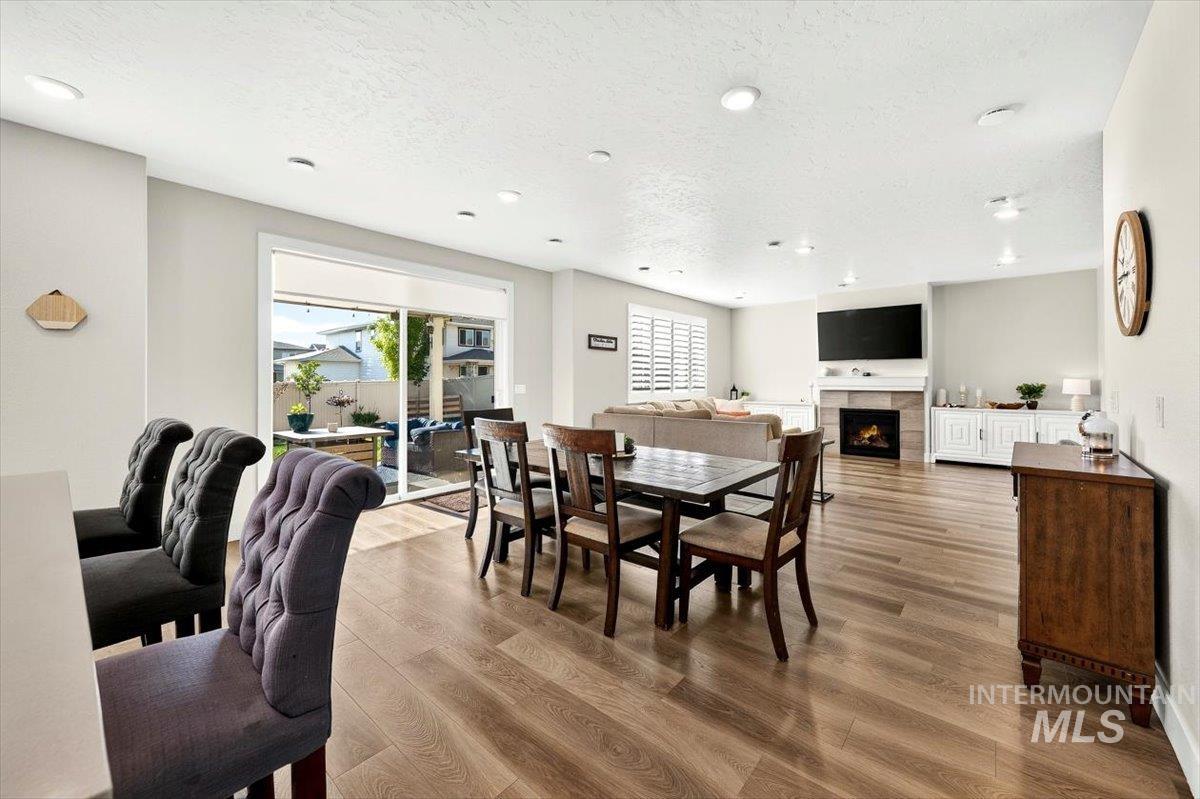 5422 S Perlite Ave., Meridian, Idaho 83642, 4 Bedrooms, 2.5 Bathrooms, Residential For Sale, Price $615,000, 98993240
