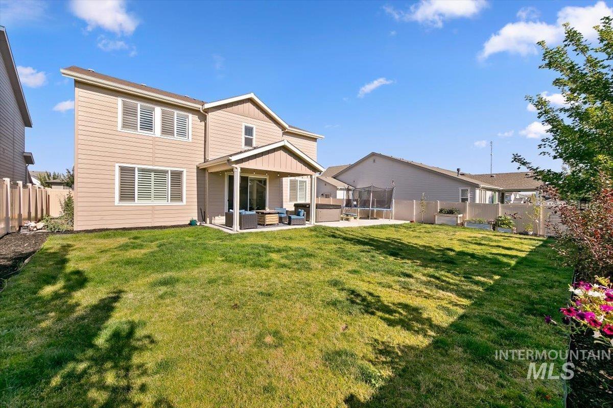 5422 S Perlite Ave., Meridian, Idaho 83642, 4 Bedrooms, 2.5 Bathrooms, Residential For Sale, Price $615,000, 98993240