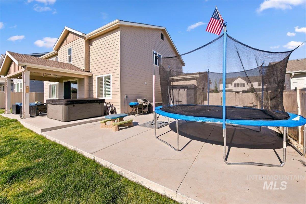 5422 S Perlite Ave., Meridian, Idaho 83642, 4 Bedrooms, 2.5 Bathrooms, Residential For Sale, Price $615,000, 98993240